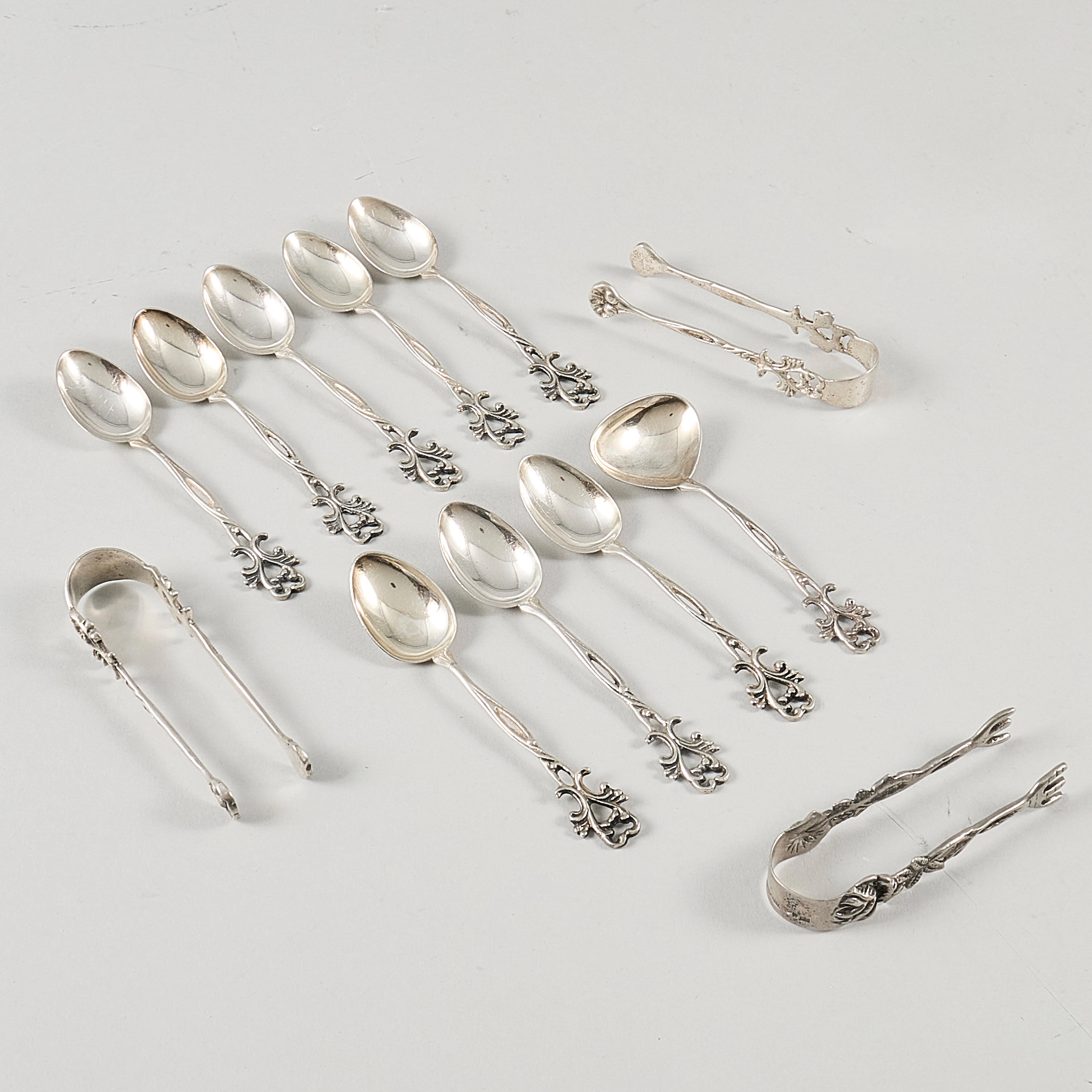 KAFFESKEDAR 8 ST + 3 st sockertänger + karamellsked, silver, Vikt 99 gr.