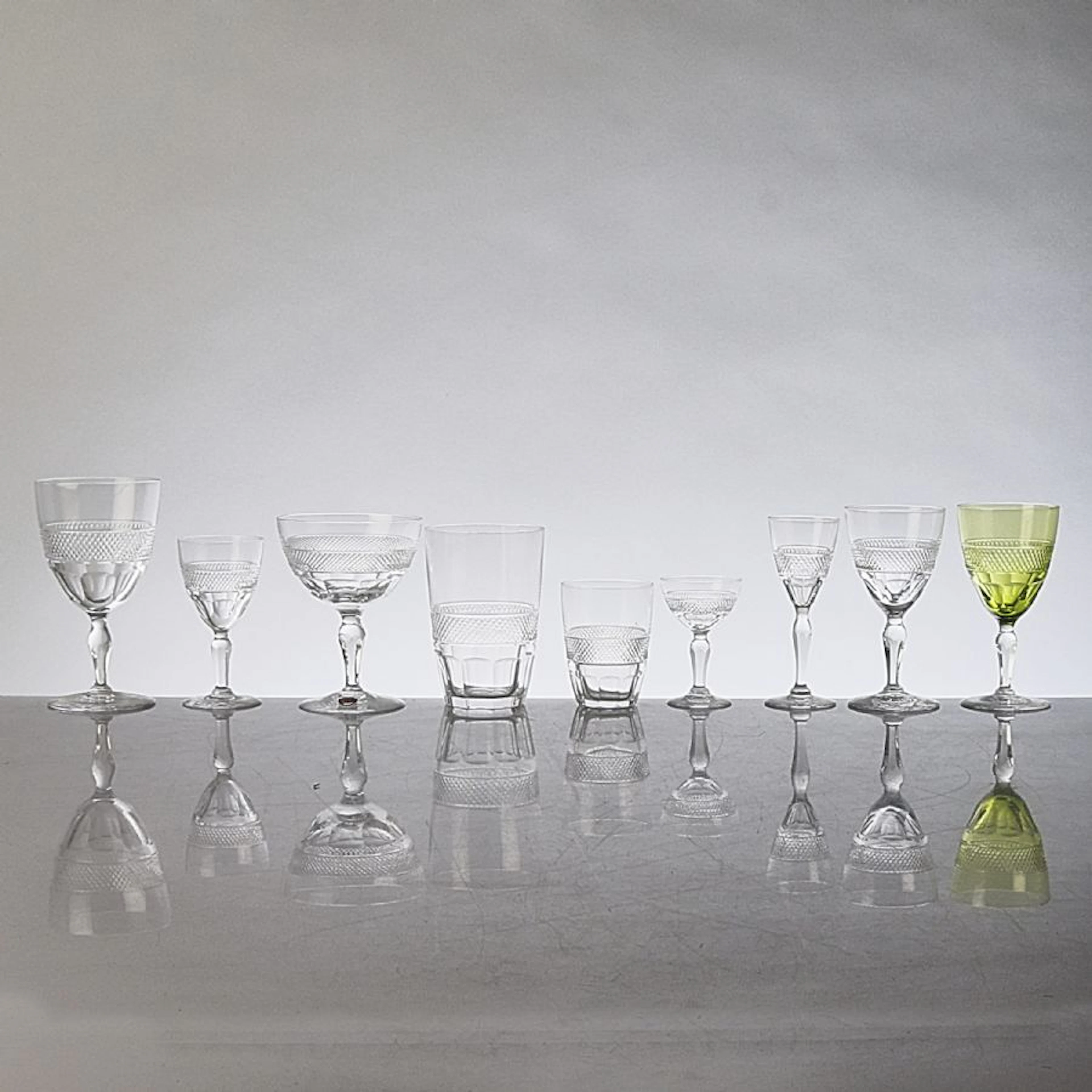 Glasservisdelar, 84 delar