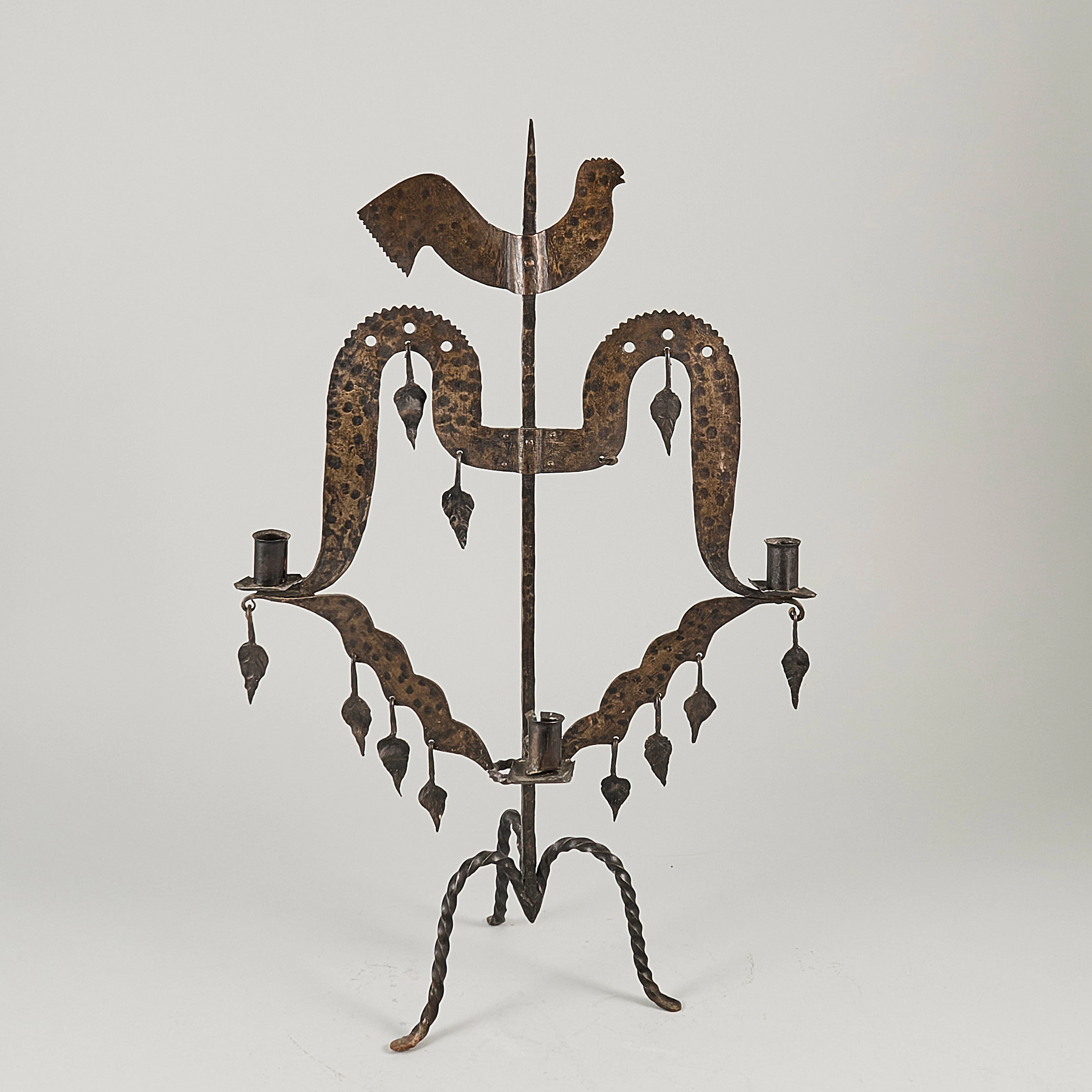 Ljusstake, "Tuppastake", smide.