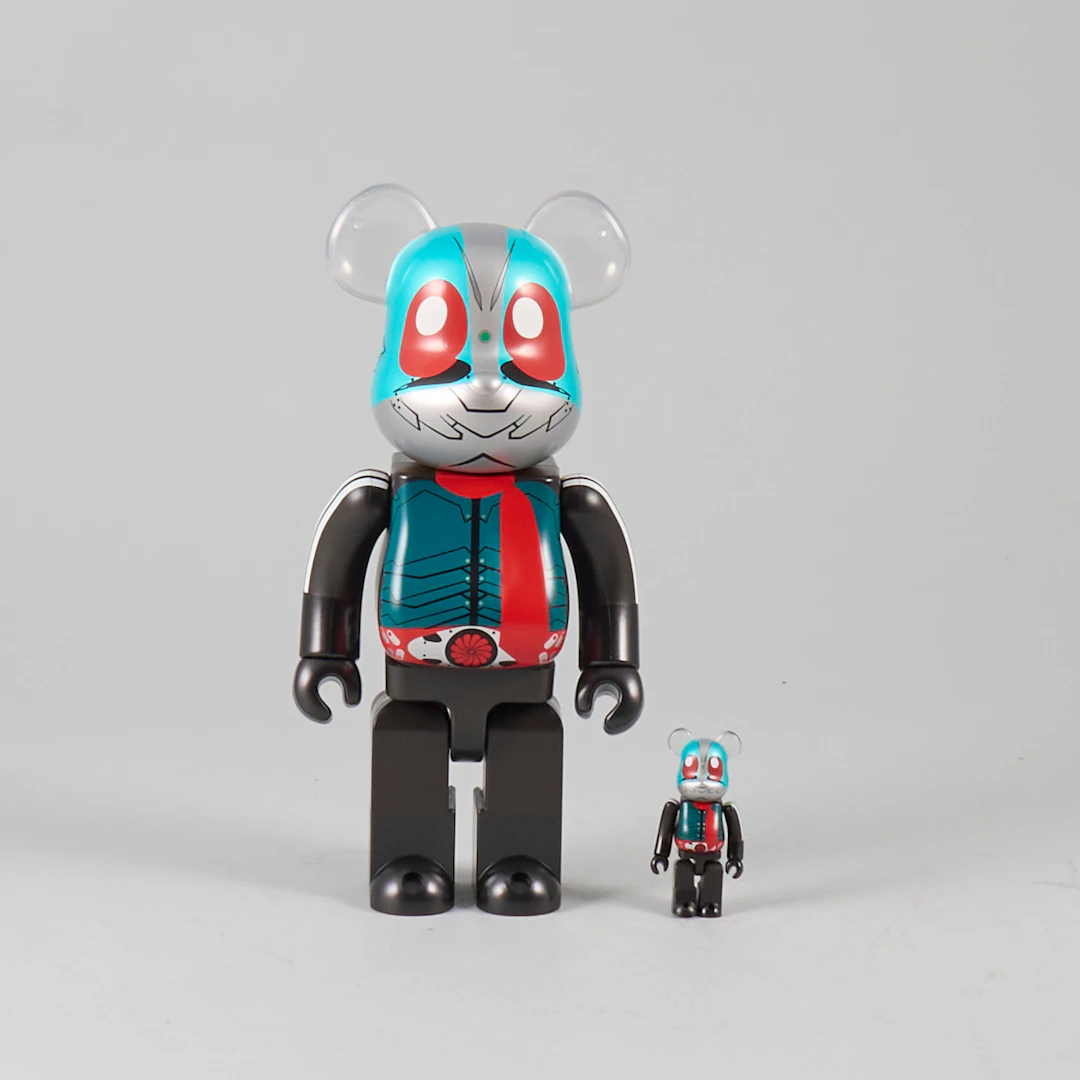 SKULPTURER, Bearbrick, Medicom toy, "100 & 400 procent", Japan.