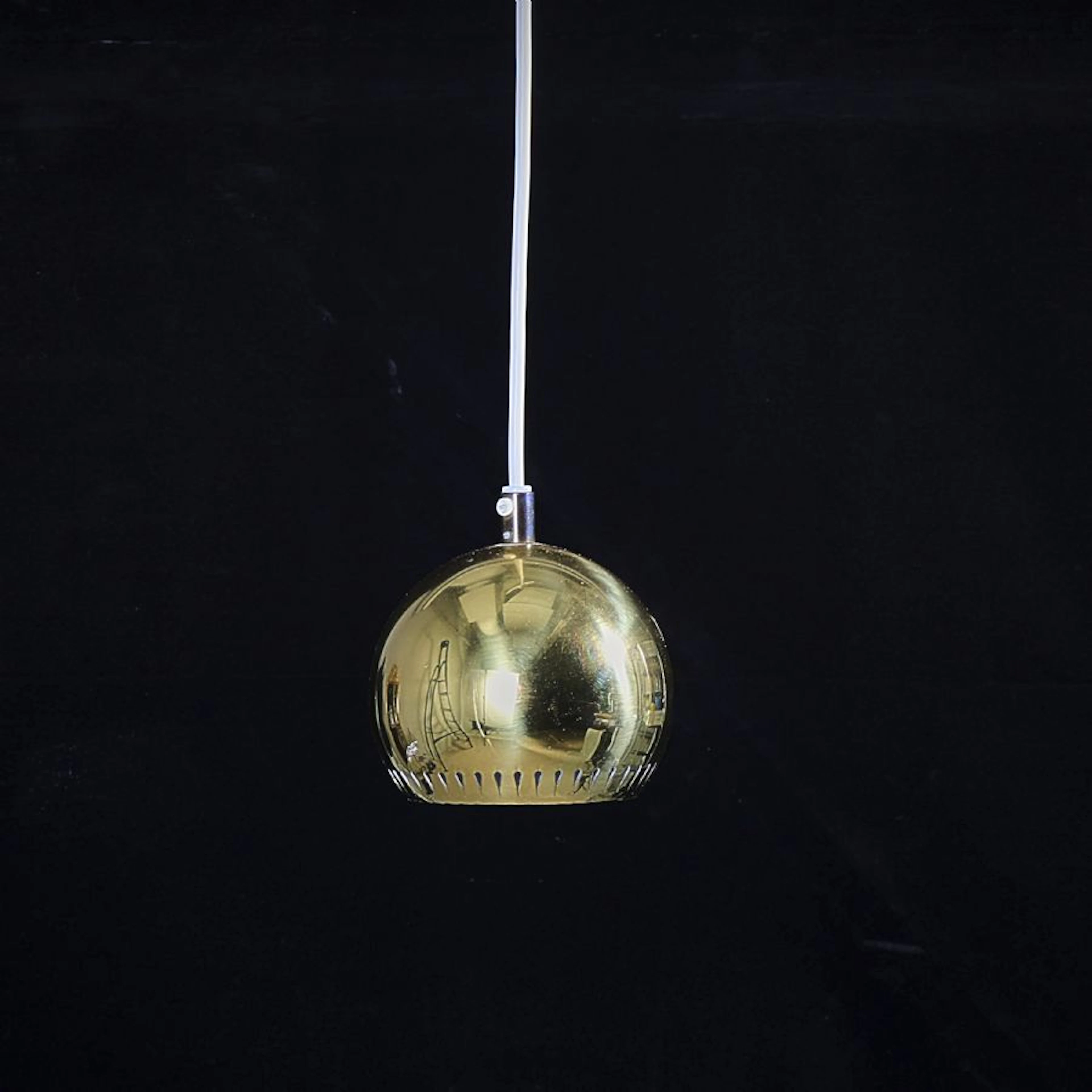 Fönsterlampa, mässing