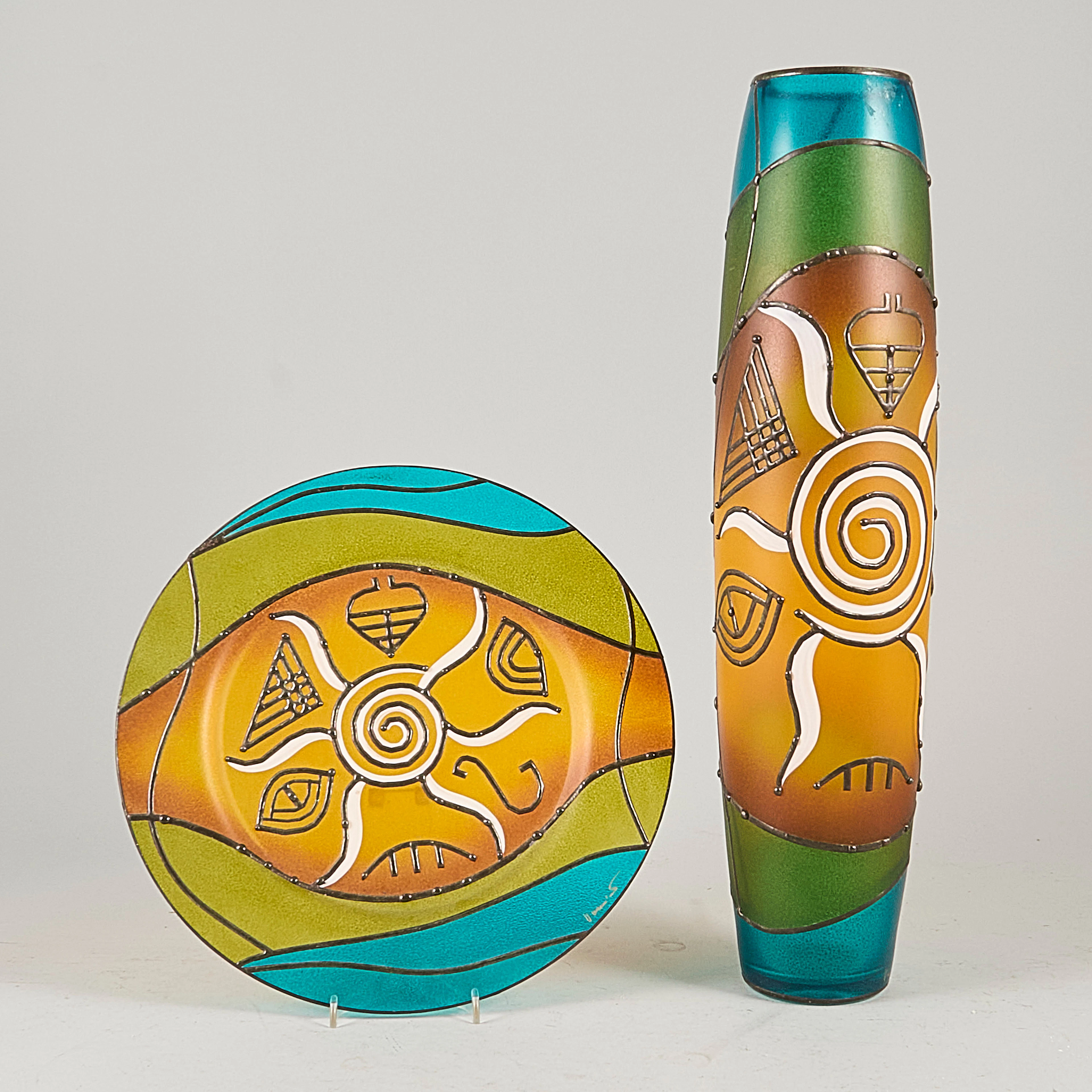 VLASTA VOBORNÍKOVÁ. Konstglas, vas+ tallrik, Miracle Glass Studio