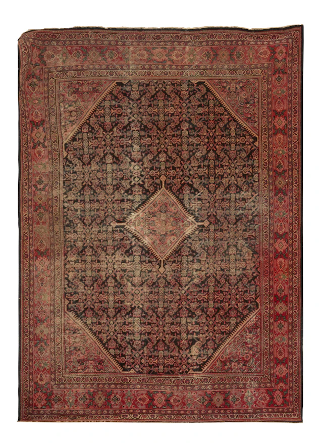 Semi-Antique Mahal Carpet
