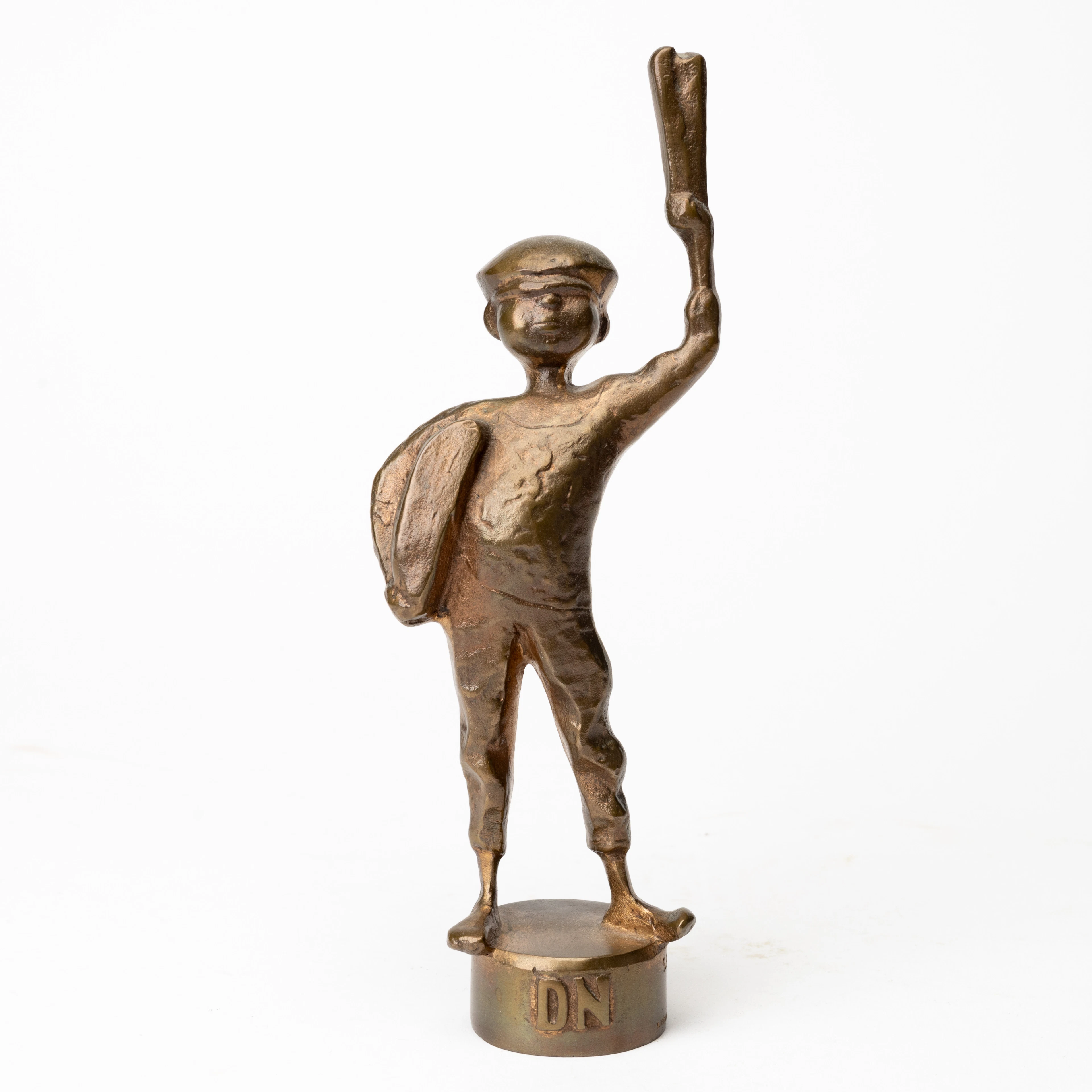 STIG BLOMBERG. "Tidningspojken", skulptur, Herman Bergman, brons, signerad.