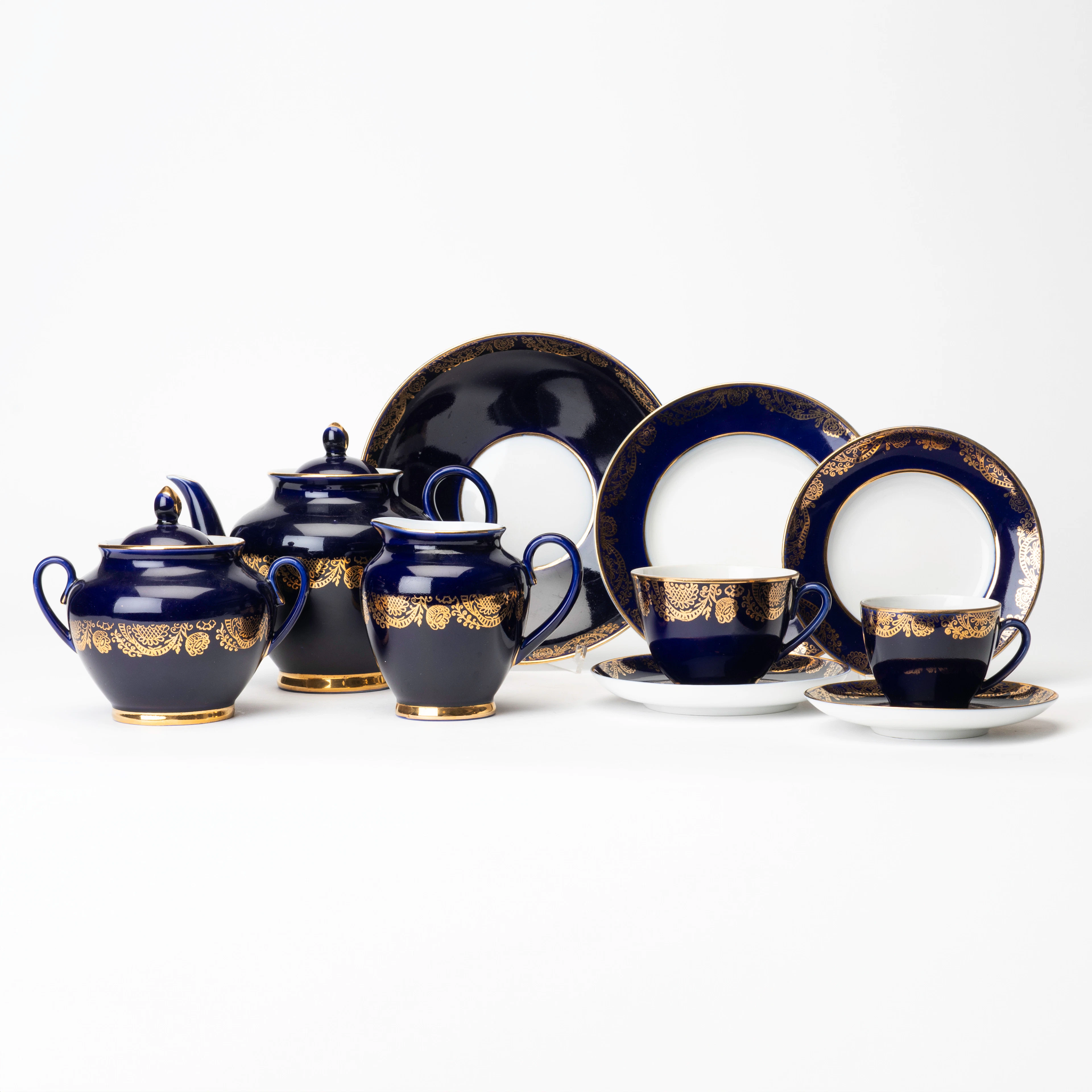 KAFFESERVIS, 40 delar, "Golden Frieze", Lomonosov, Sovjetunionen