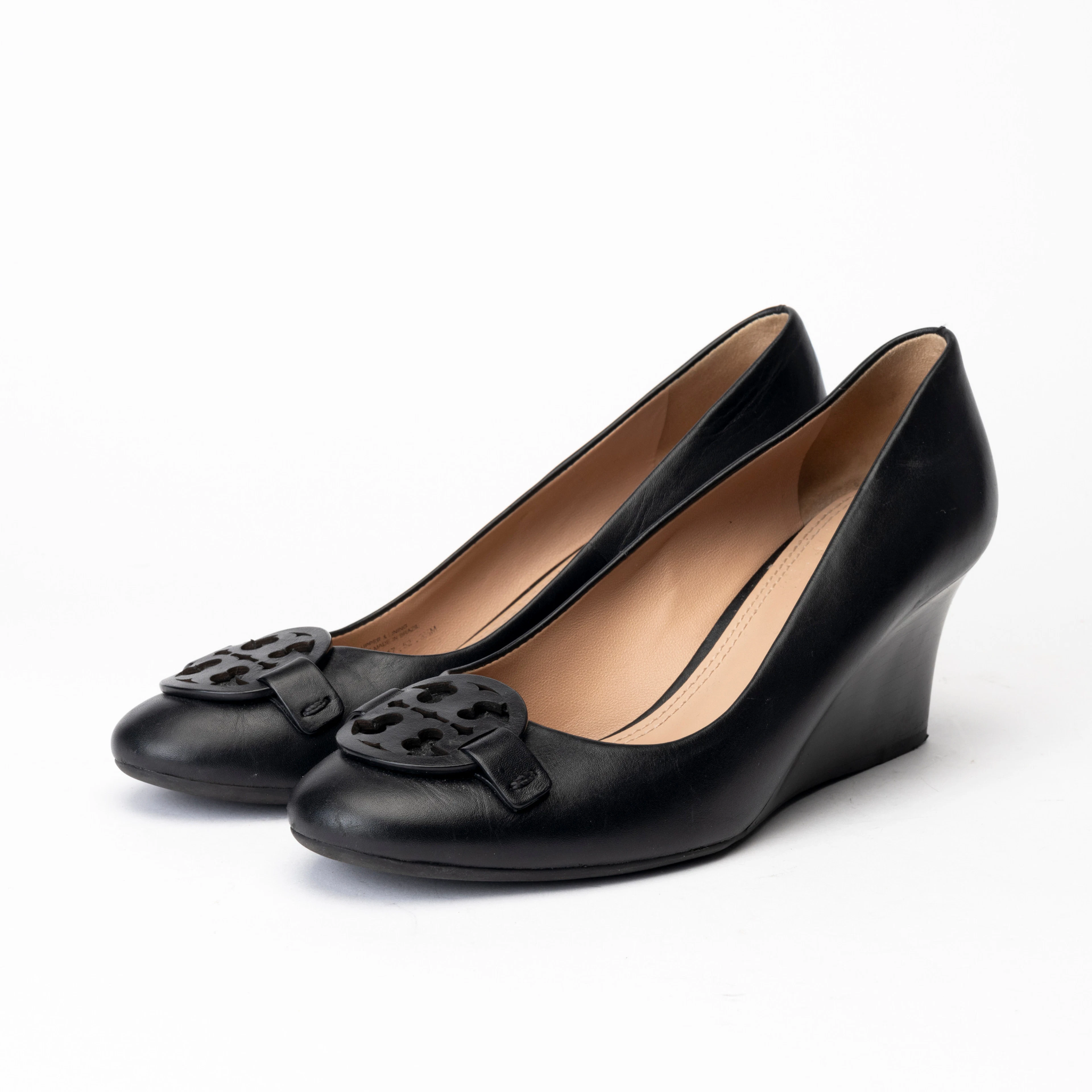 TORY BURCH. Pumps med kilklack, "Julianne" wedge, USA, storl 8,5.