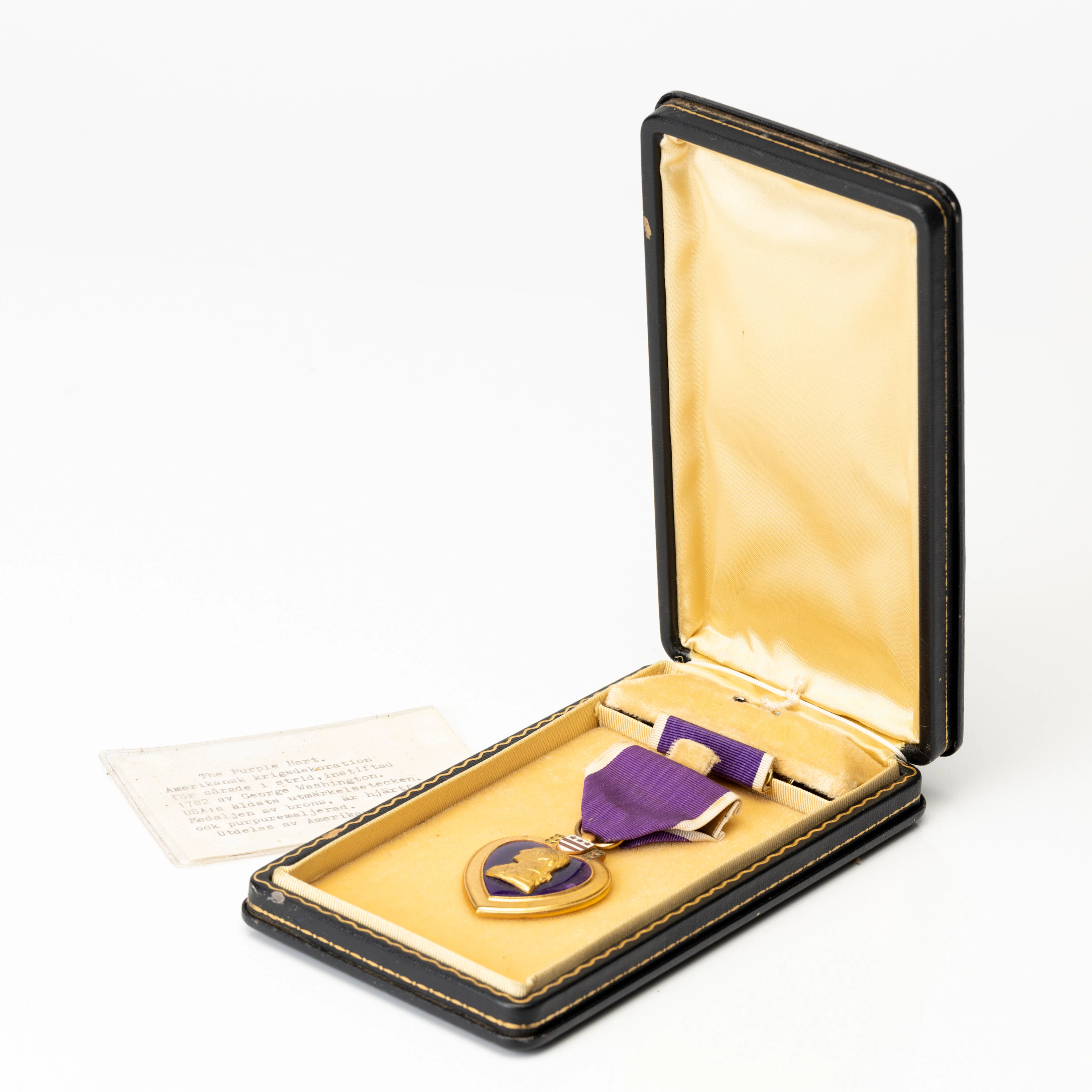 MEDALJ, förgylld mässing med emalj, Purple Heart, USA.