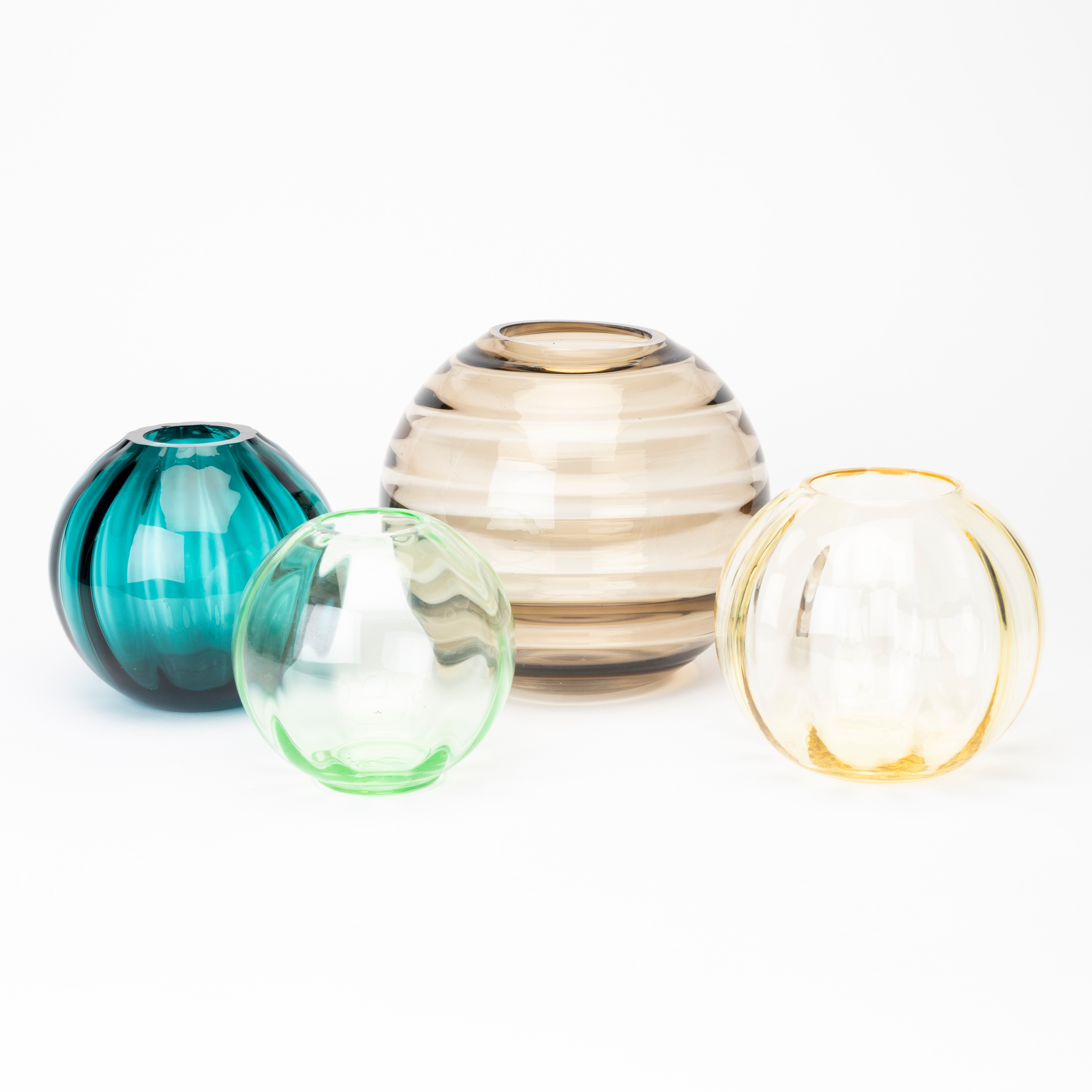 VASER, 4 st, glas, funkis, 1930-tal.