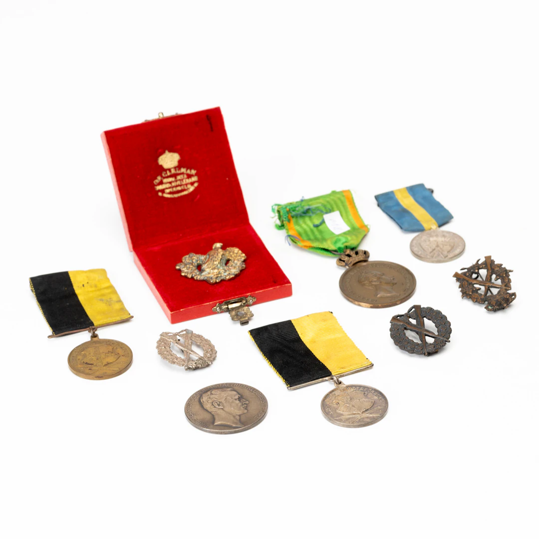 SAMLING MEDALJER, MÄRKEN, Sverige, silver/brons.