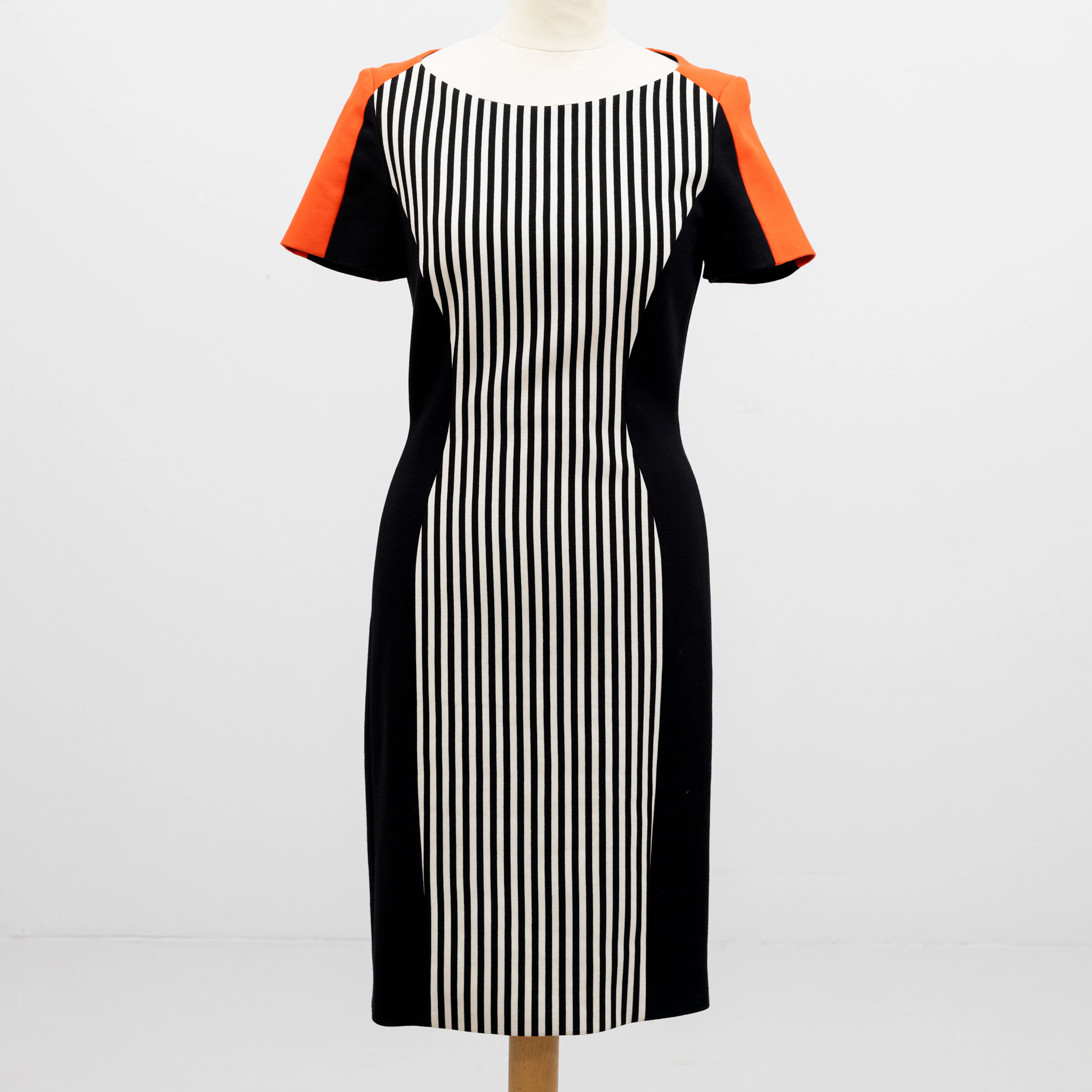 KAREN MILLEN. Klänning, England, storlek UK 10, Eu 38.