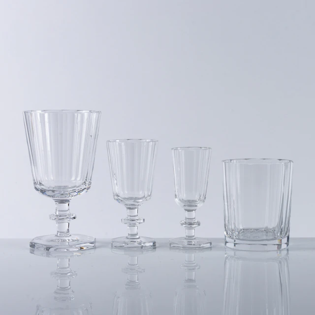 ELIS BERGH. Glas, 27 delar, "Karlberg", Kosta.