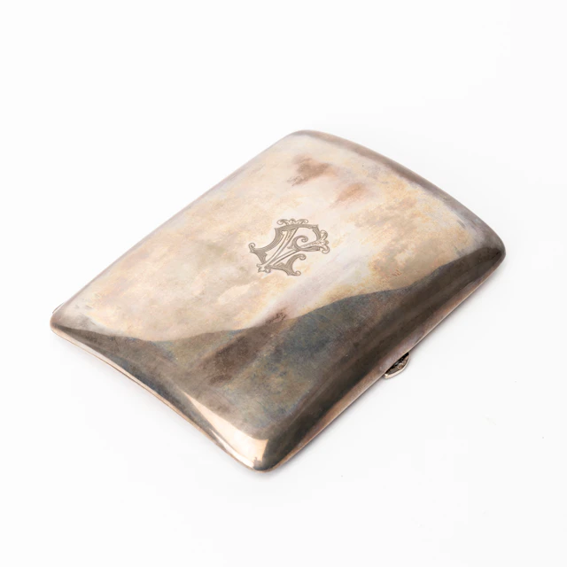 CIGARETTETUI, silver, svenska importstämplar.
