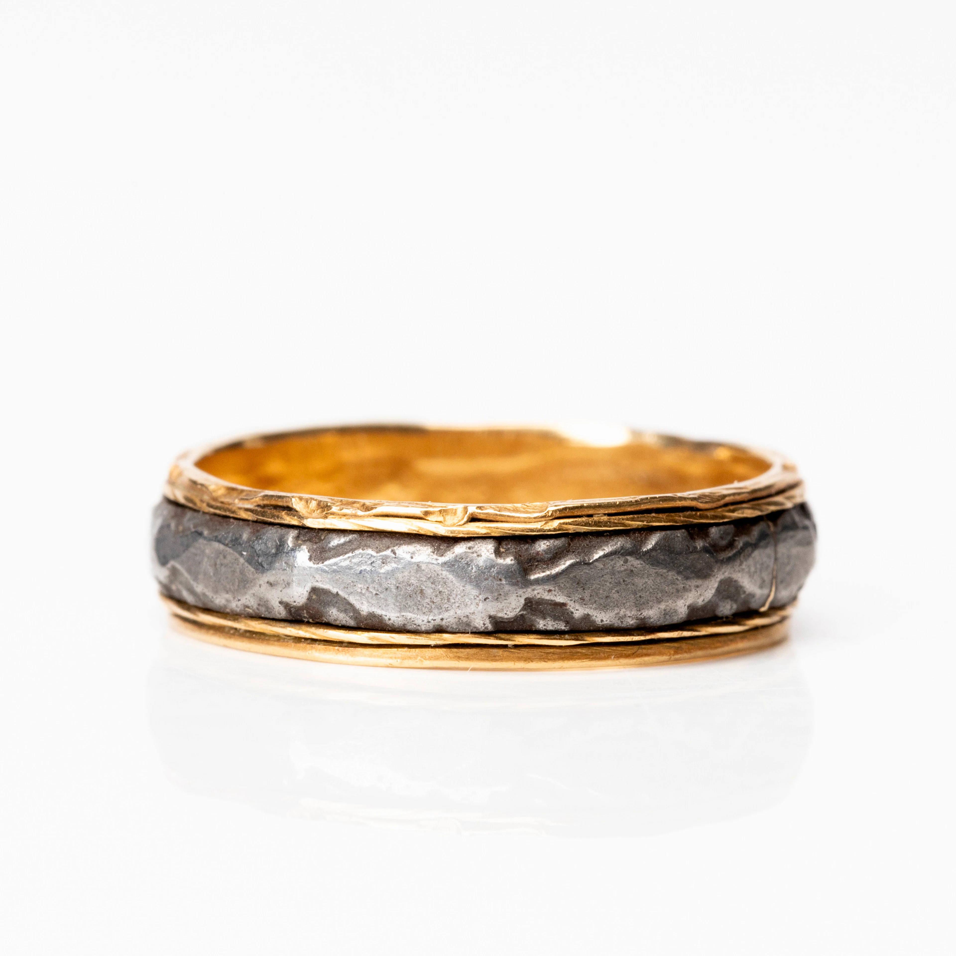 INGENJÖRSRING, 18K guld med järn, K Andersson, Stockholm, 1940.