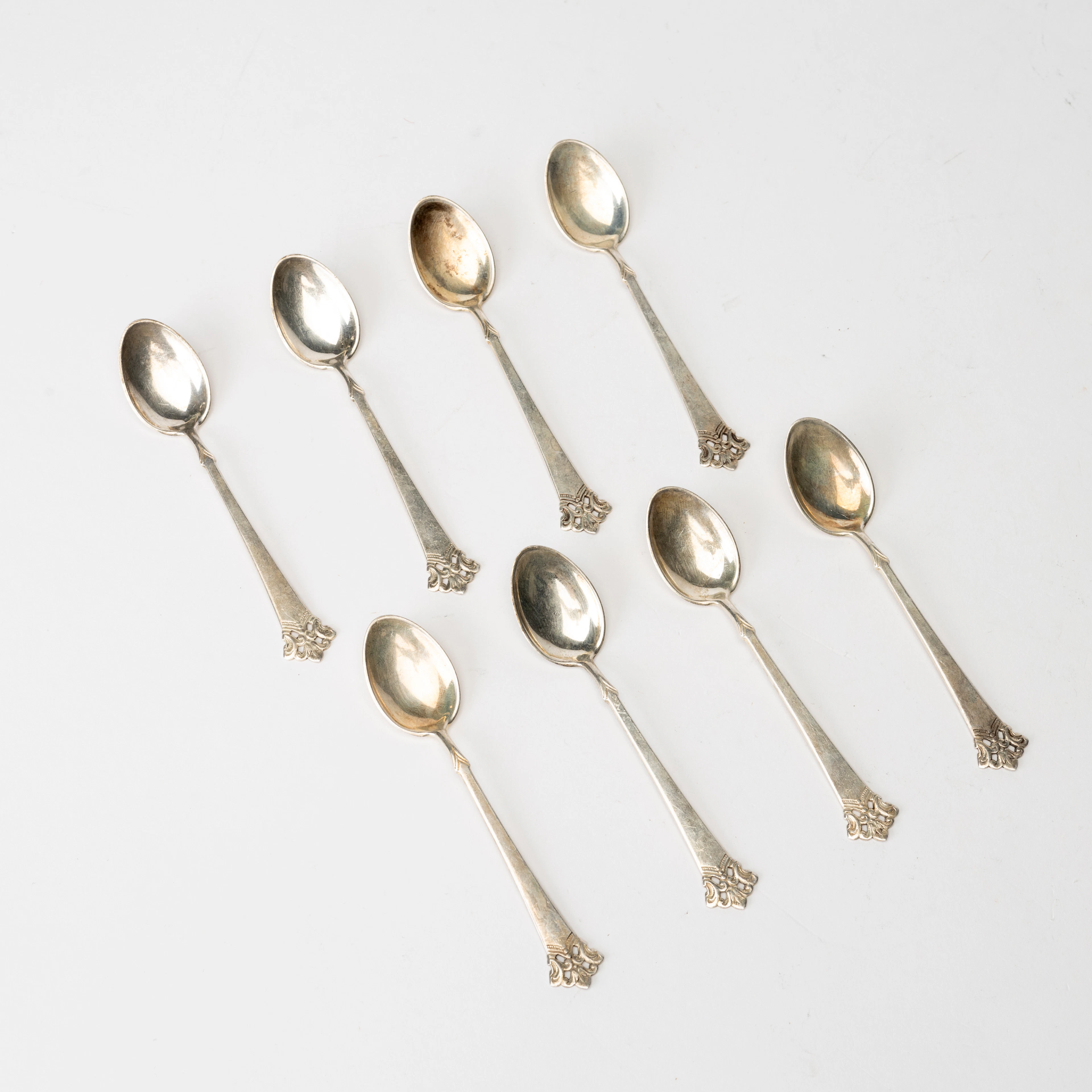 KAFFESKEDAR, 8 st, silver, Norge, 1900-talets andra hälft.