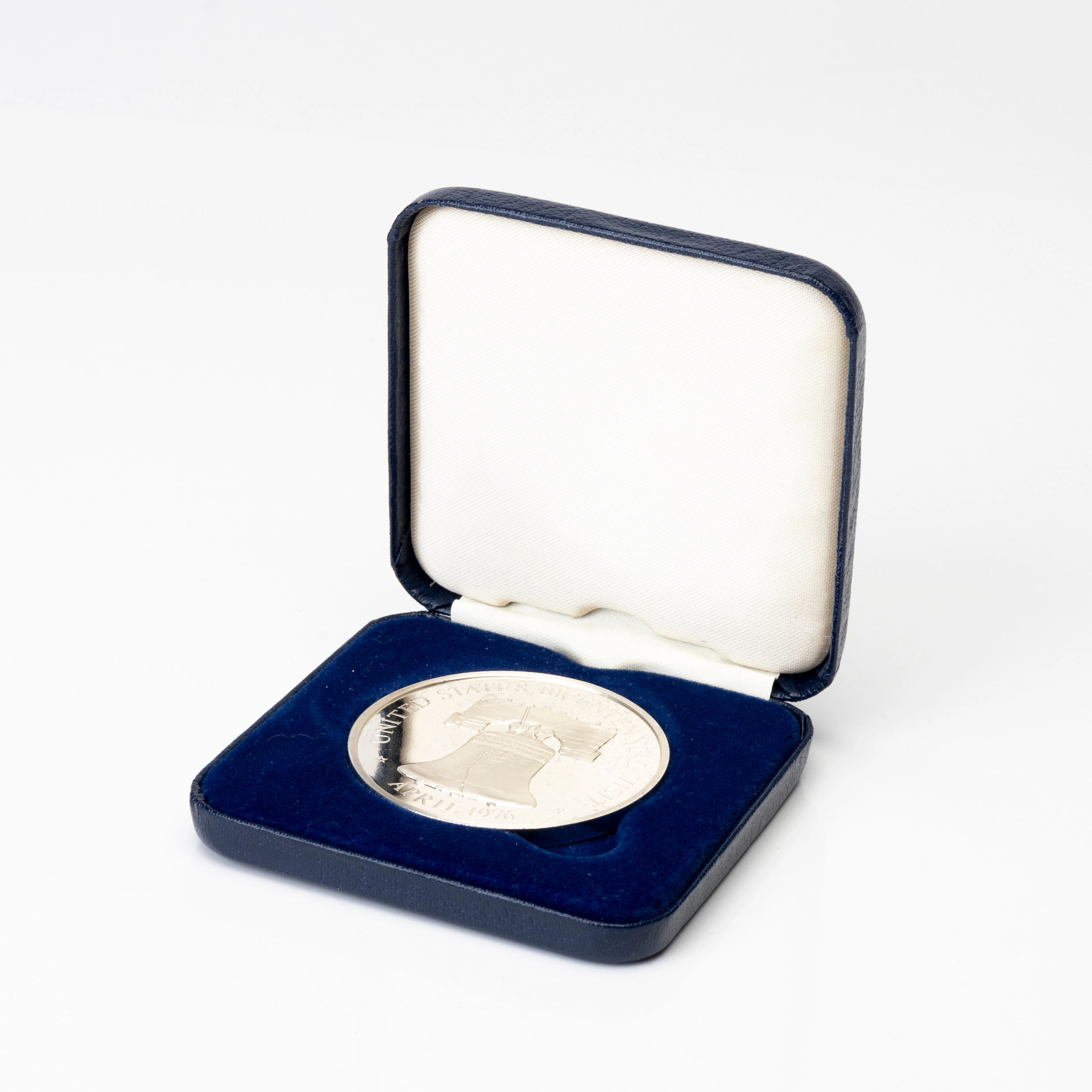 MEDALJ, silver, Carl XVI Gustaf, United States Bicentannial visit