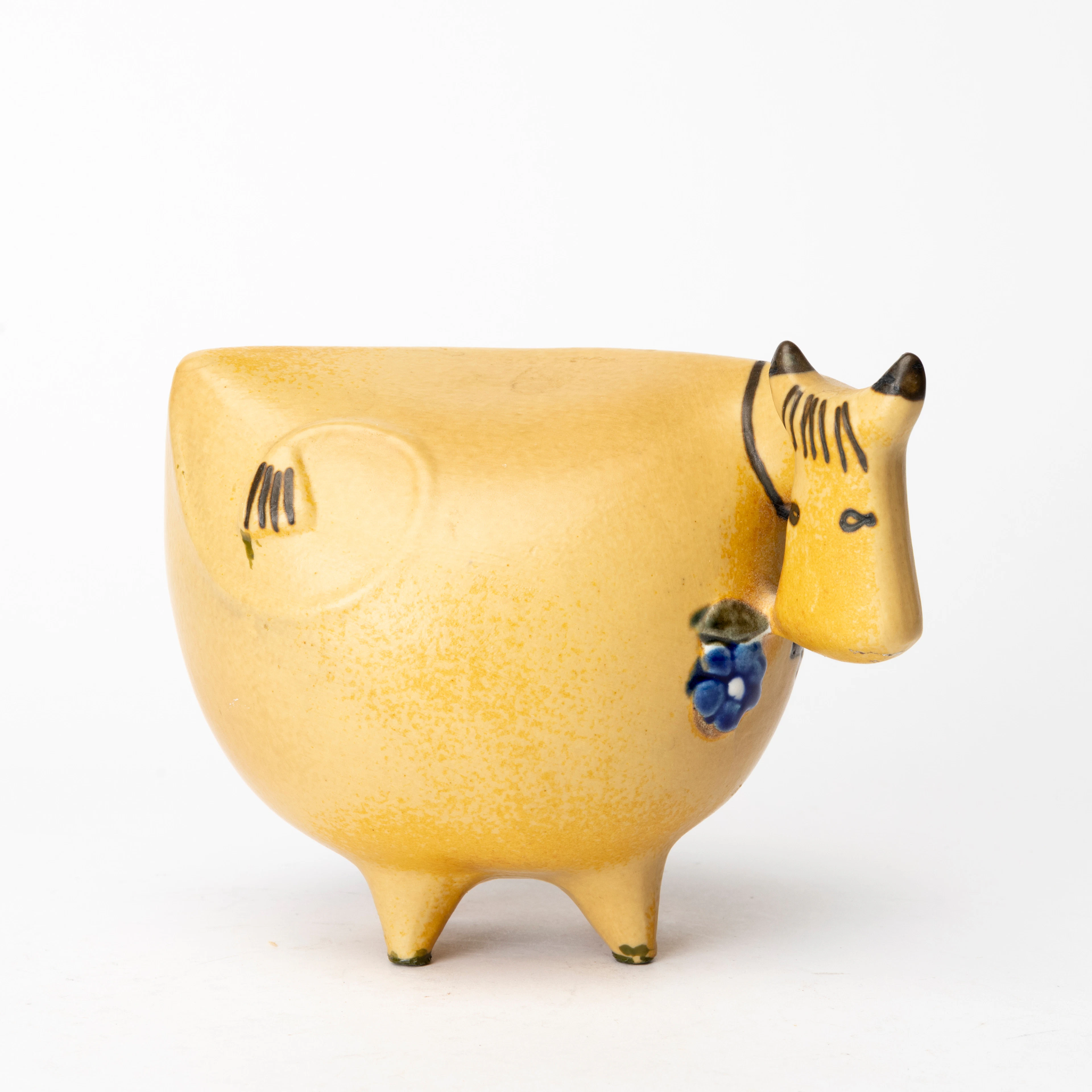 LISA LARSON. Figurin, stengods, "Ko", ur serien "Stora Zoo", Gustavsberg.