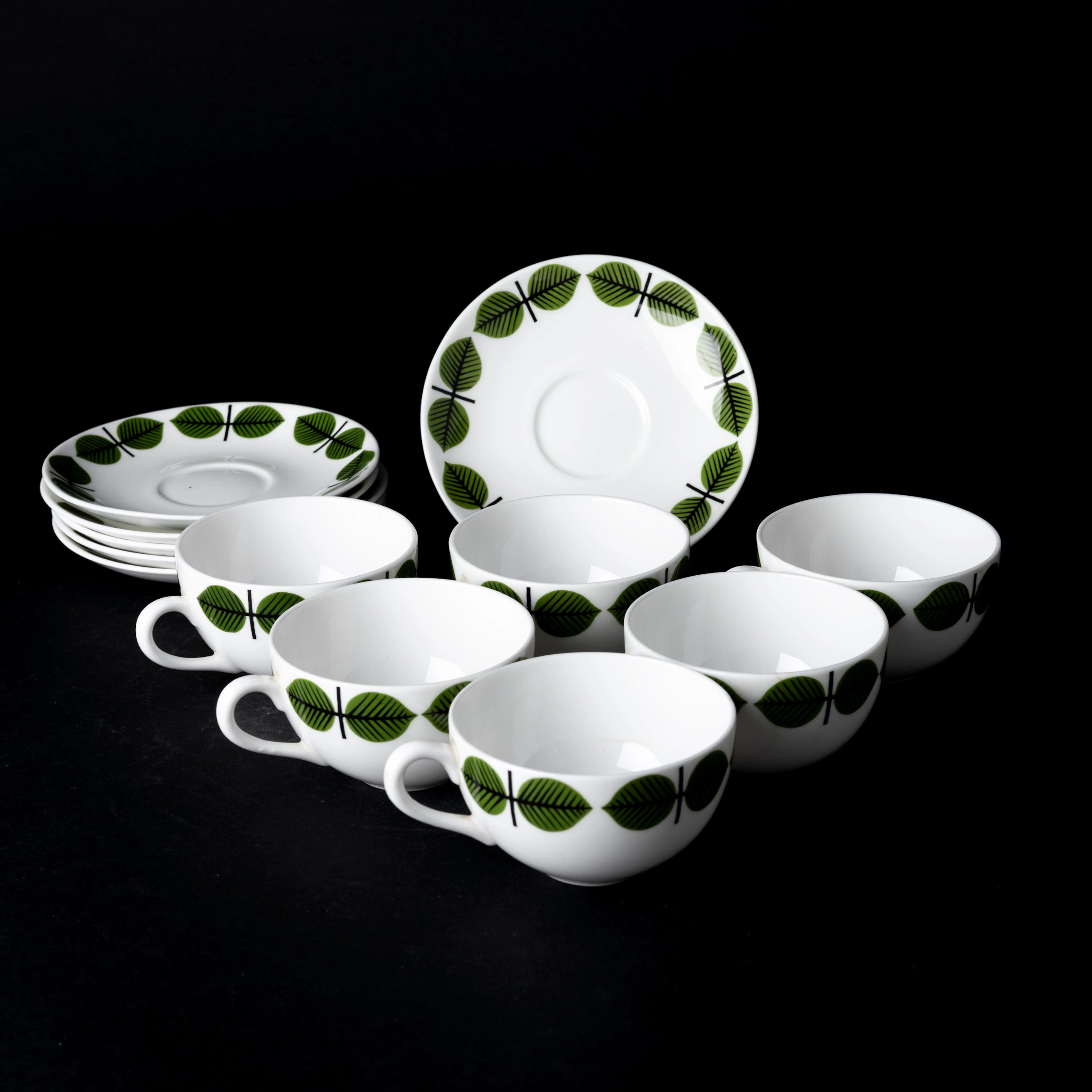 STIG LINDBERG. Kaffeservis, 6 delar, benporslin, "Berså", Gustavsberg.