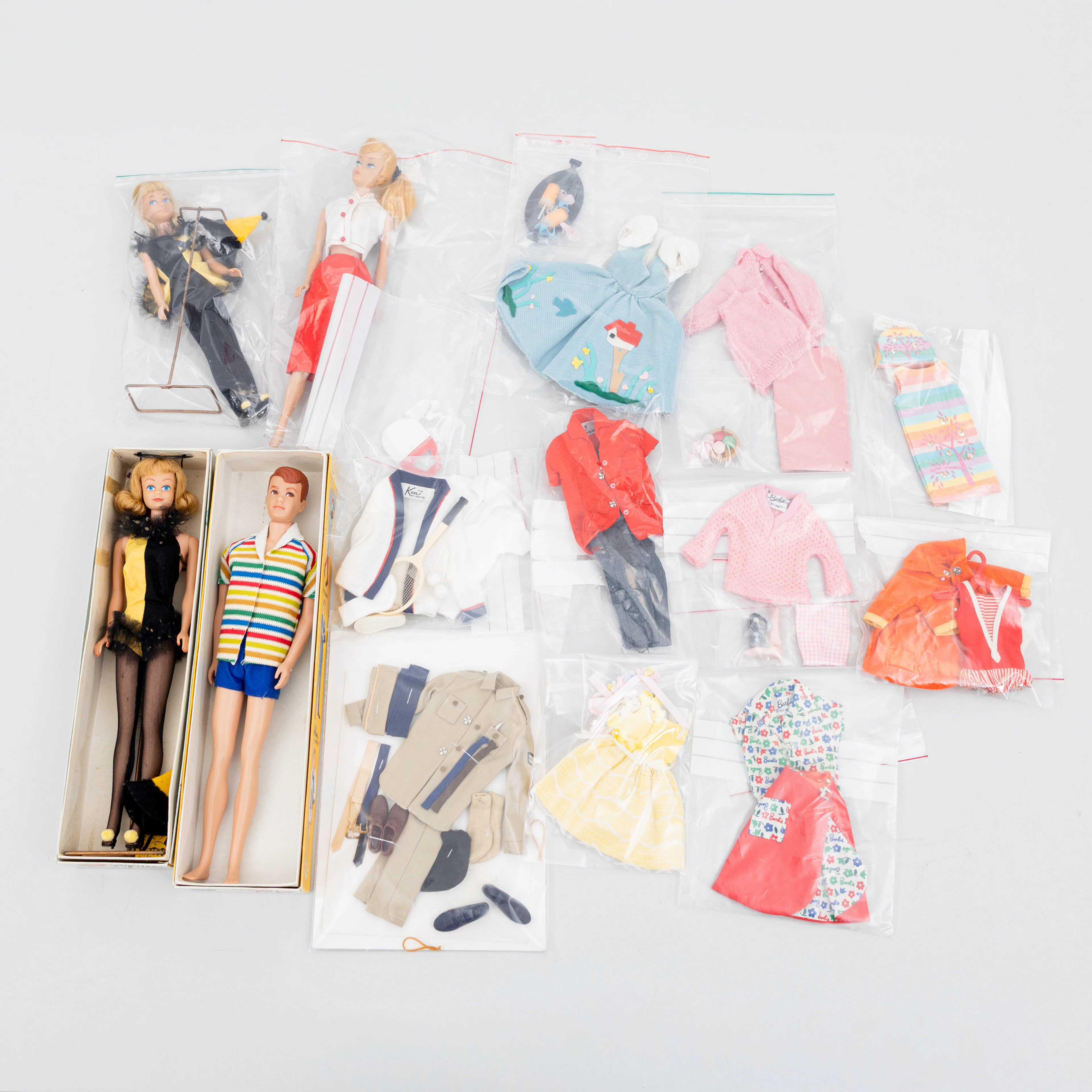 MATTEL INC. "Barbie Swirl Ponytail", "Midge", "Allan", "Skipper" med
