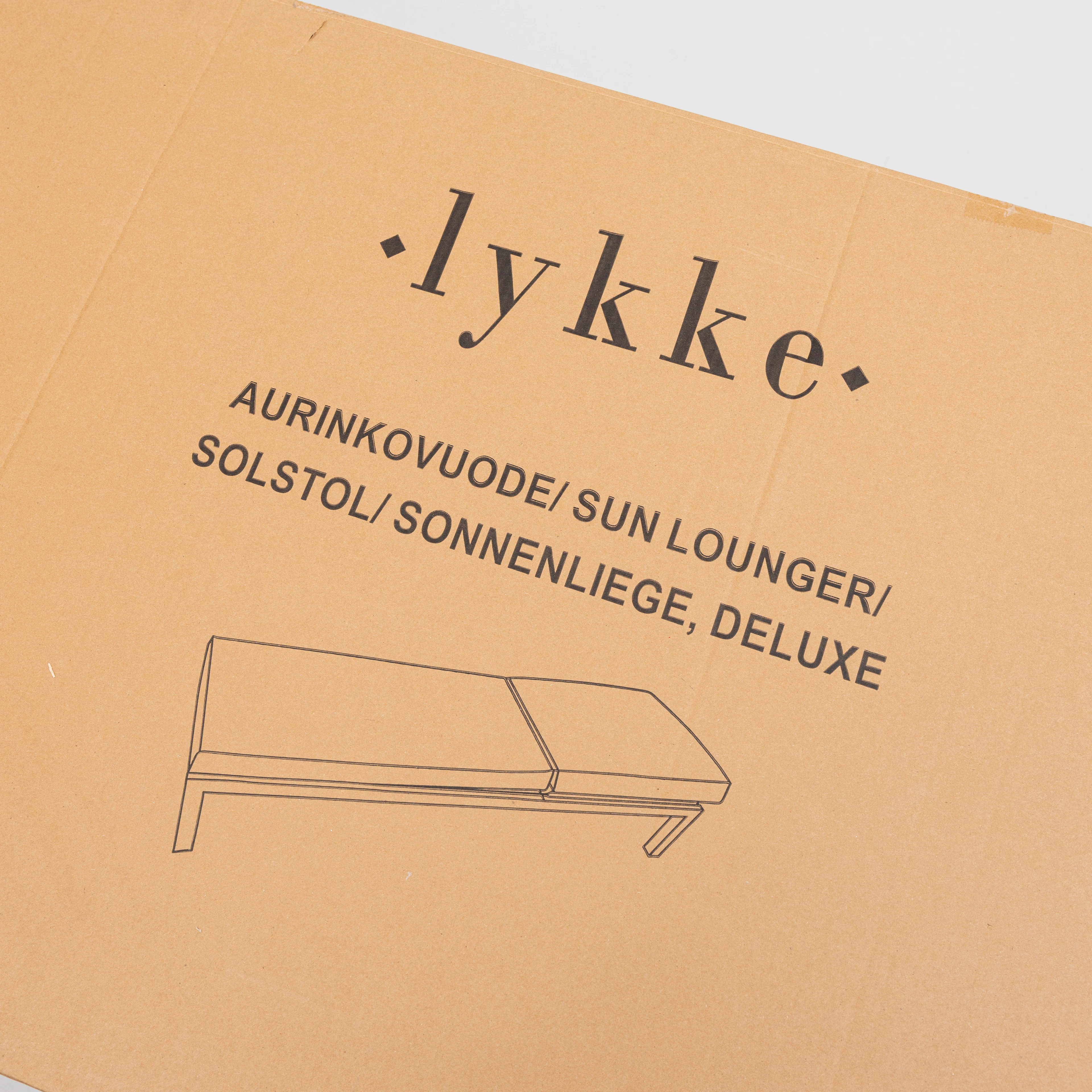 SOLSÄNGAR, ett par, "Deluxe", Lykke.