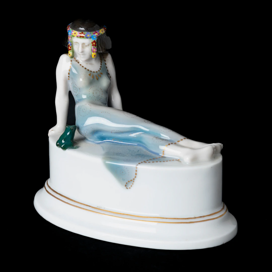 LEO RAUTH. Figurin, porslin, "Prinsessan och grodan", Rosenthal, Tyskland.