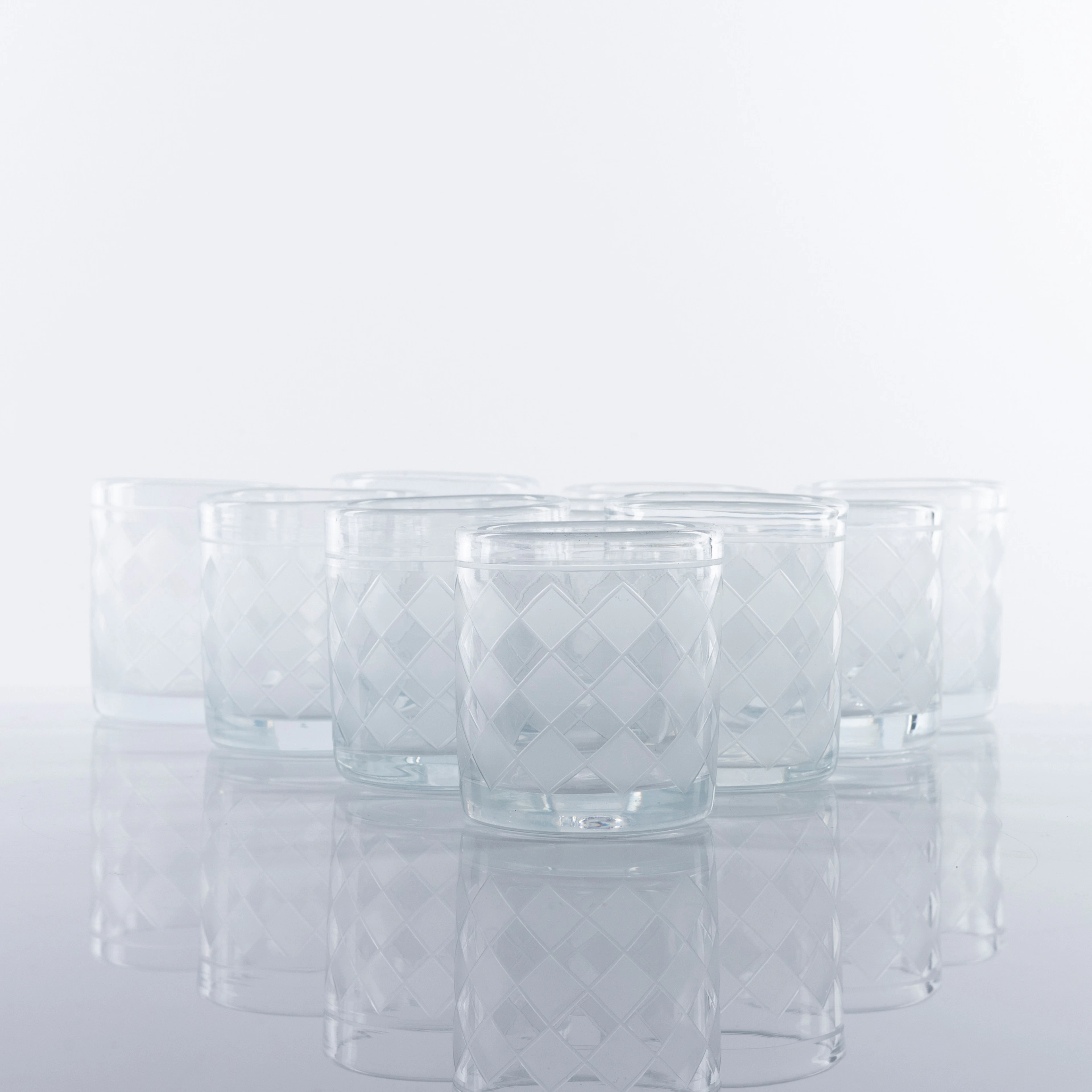 SELTERGLAS, 10 delar, modell liknande Casimirsborg, slipat / dekoretsat