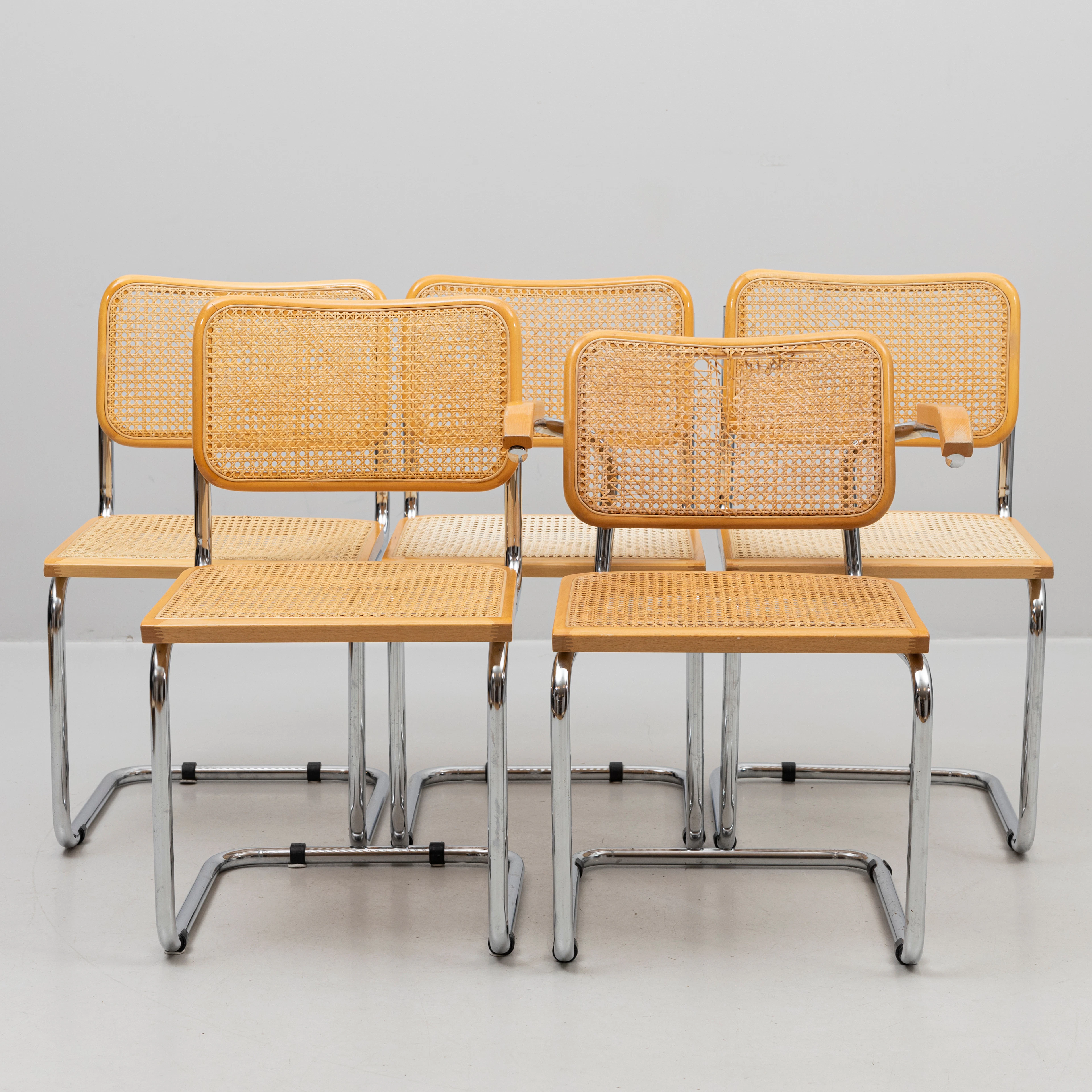 STOLAR, 4+1 st, Bauhaus modell, kromad metall och rotting, 1900-tal.