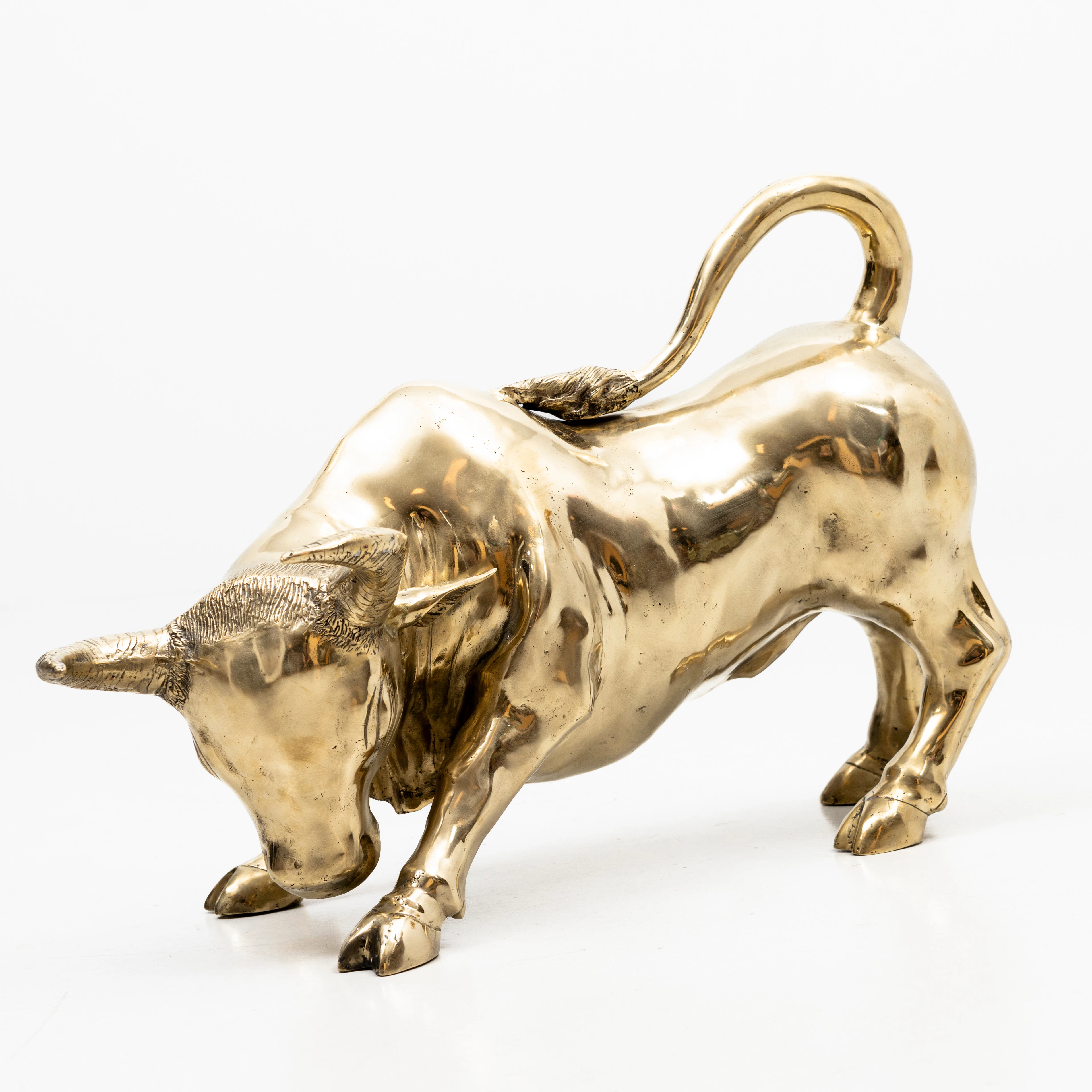 SKULPTUR, guldpatinerad brons, "Bull", stämpelmärkt, Art People Gallery