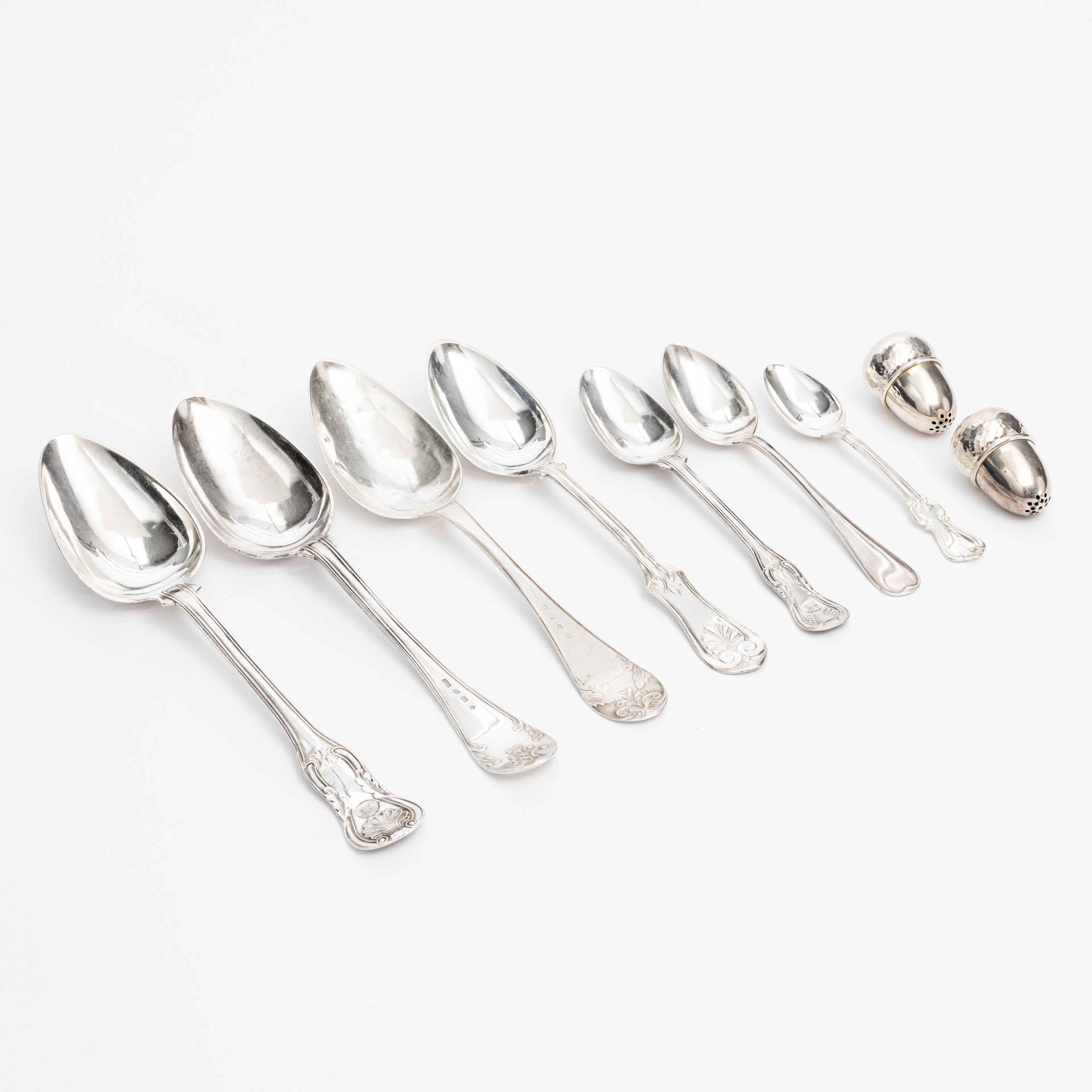 SILVER, 9 delar, mestadels skedar, olika modeller och fabrikat, bland