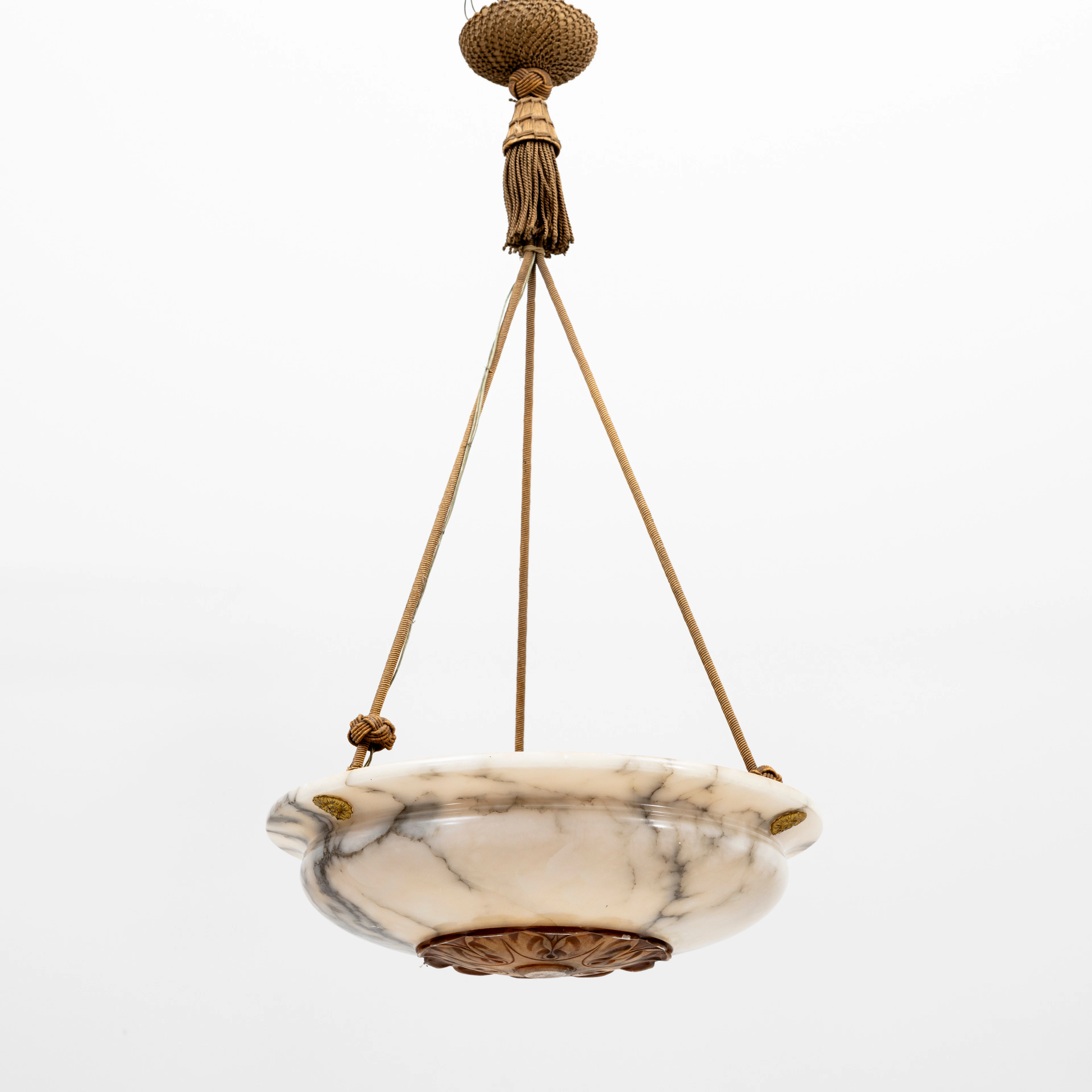 AMPEL, alabaster, 1900-talets första hälft.