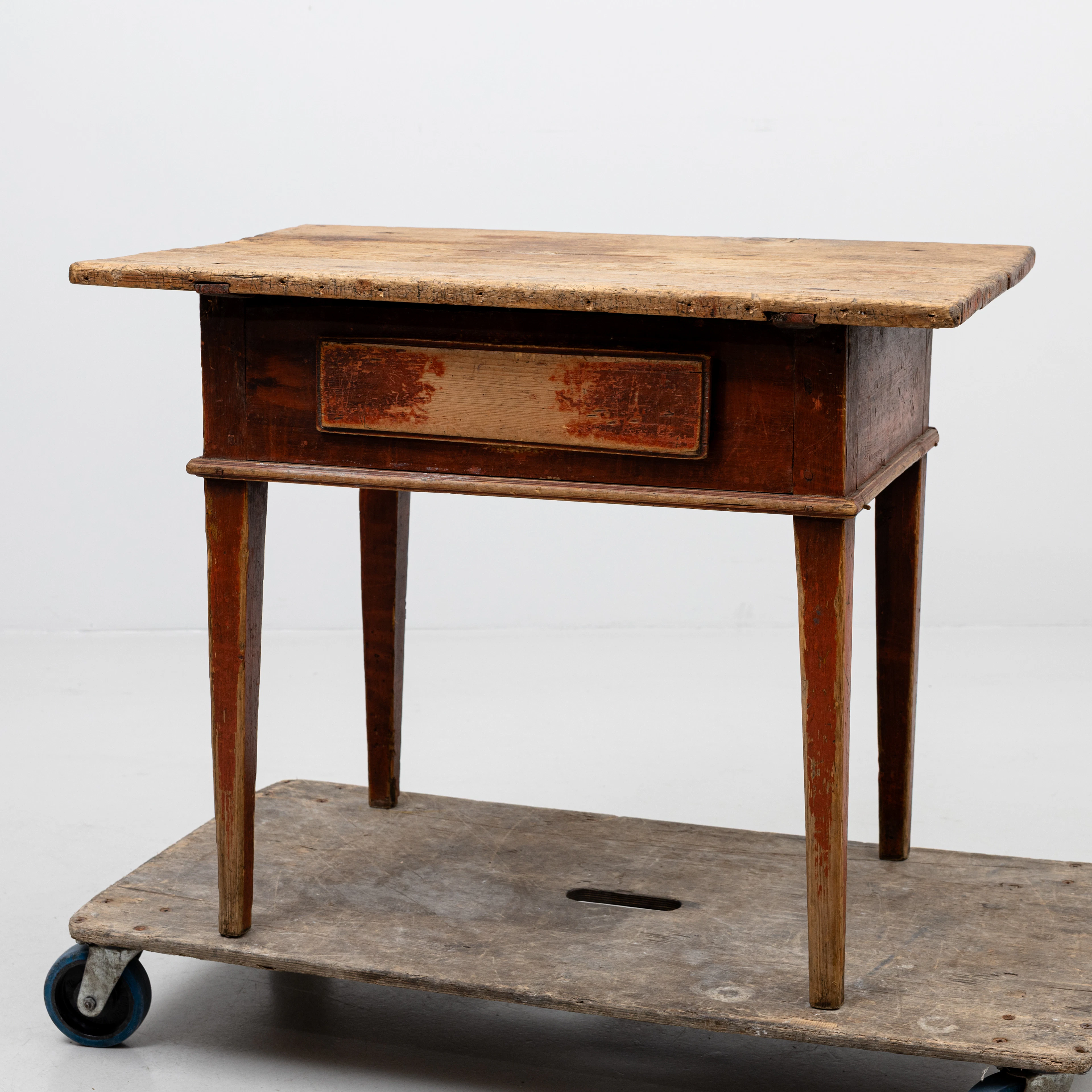 BORD, med låda, allmoge, 1800-tal.