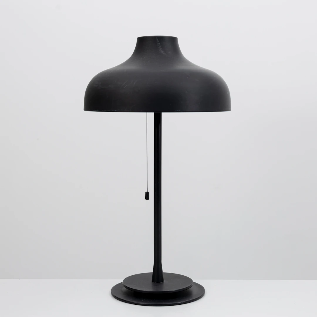 ICLAS HOFLIN. Bordslampa, "Bolero" , Ruben Lighting.