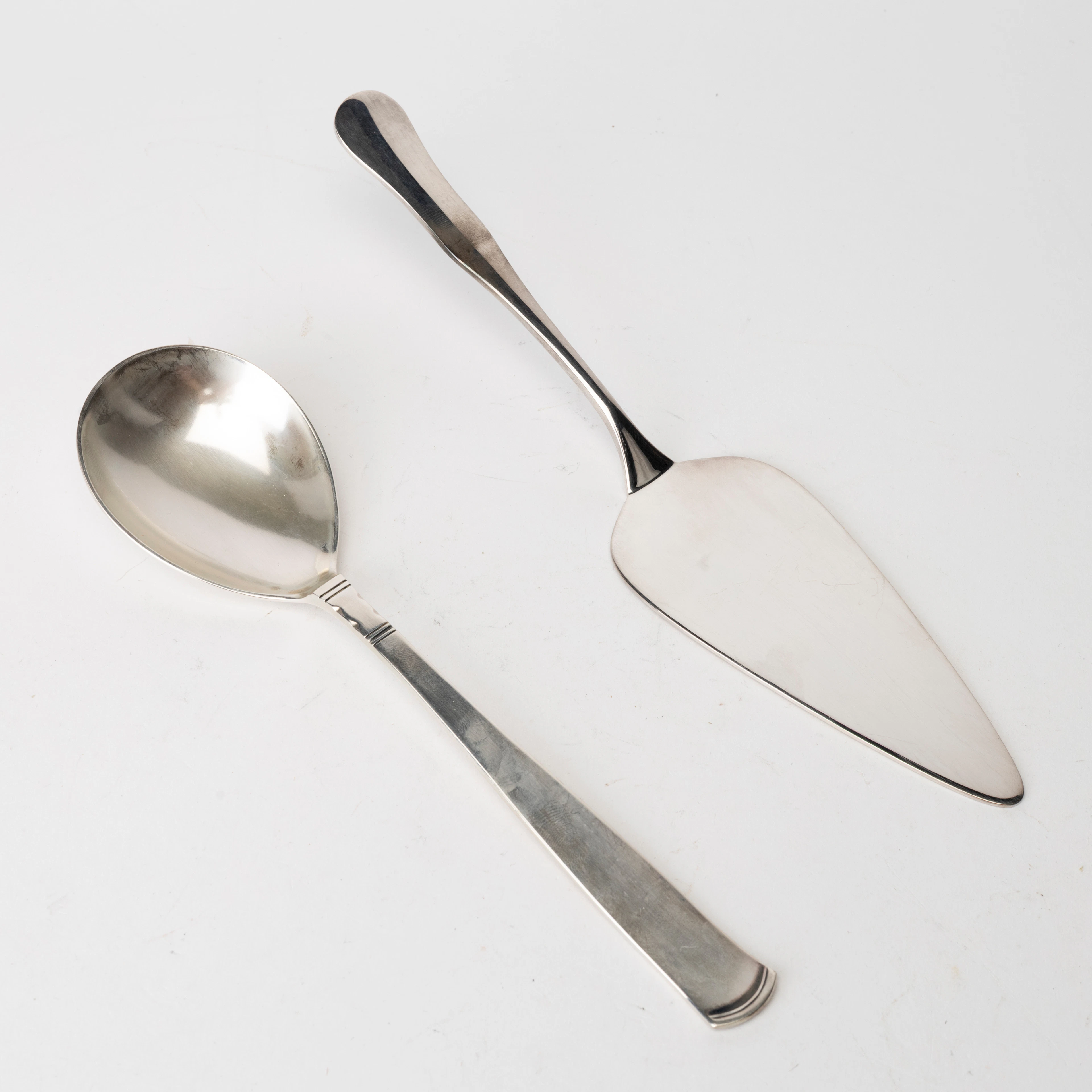 TÅRTSPADE samt SERVERINGSSKED, silver, Koch & Bergfeld respektive