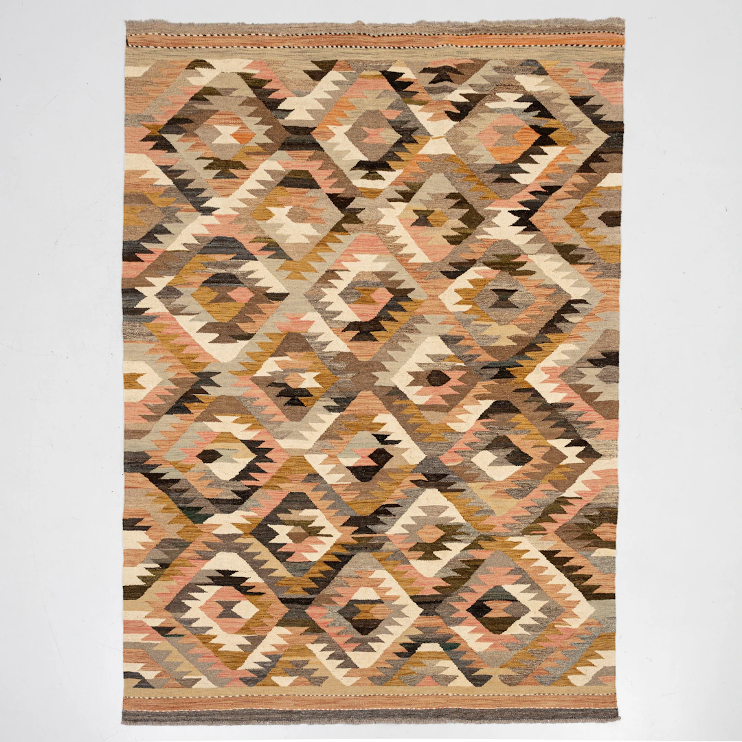 MATTA, Kelim, ca 252x176 cm.