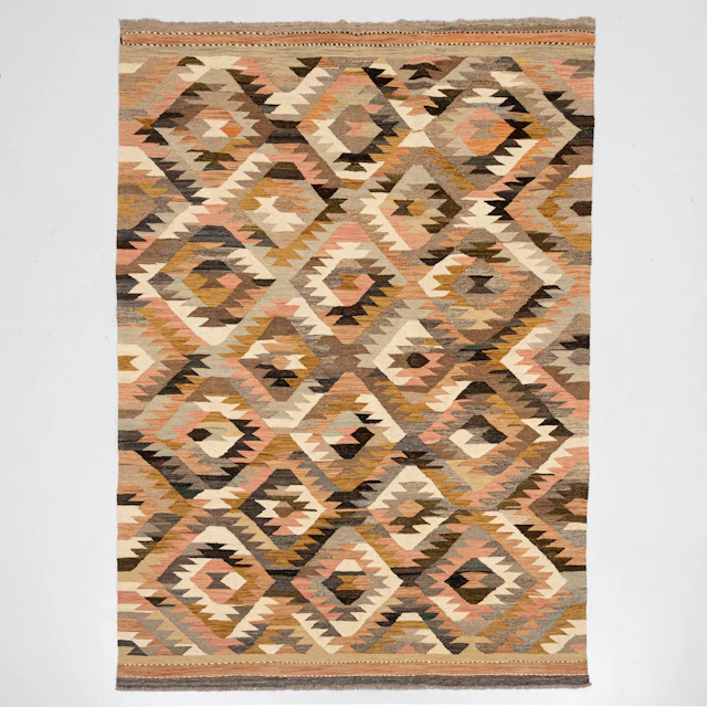 MATTA, Kelim, ca 252x176 cm.