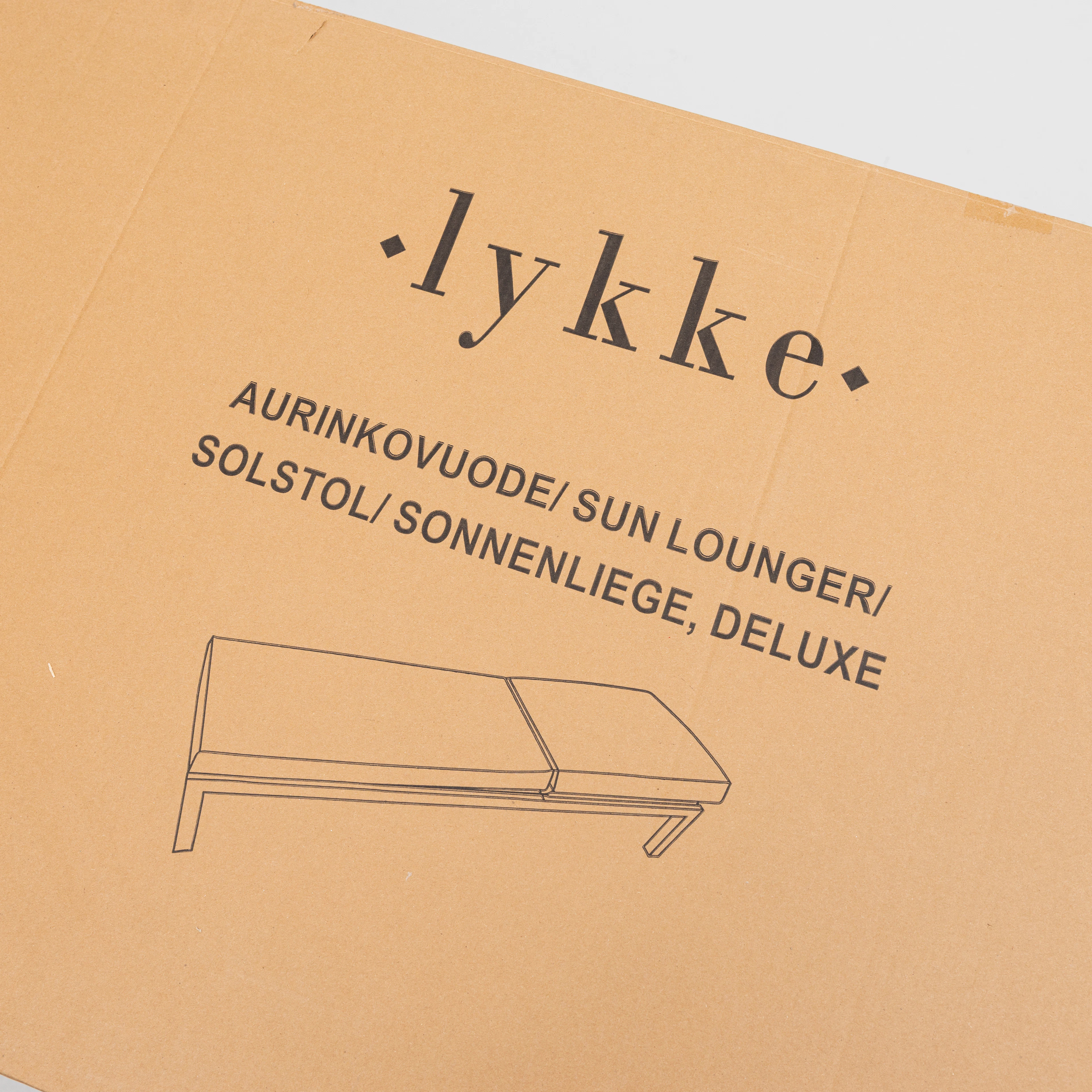 SOLSÄNGAR, ett par, "Deluxe", Lykke.