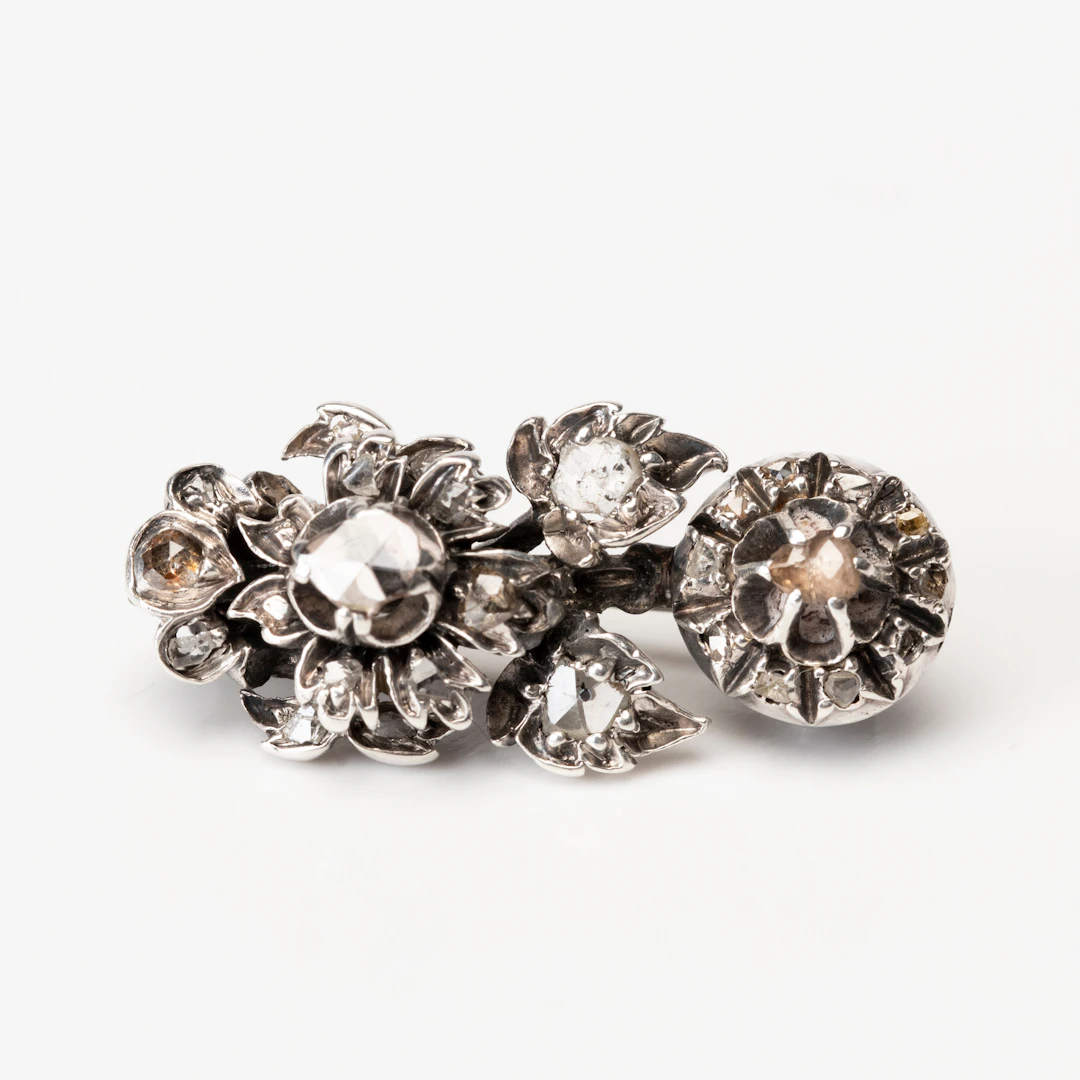 BROSCH, silver, rosensslipade diamanter, 1800-1900-tal.