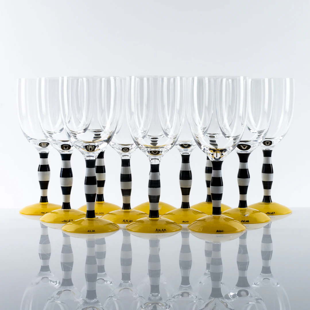 ANNE NILSSON. 12 stycken, vinglas, "Polka", Orrefors.