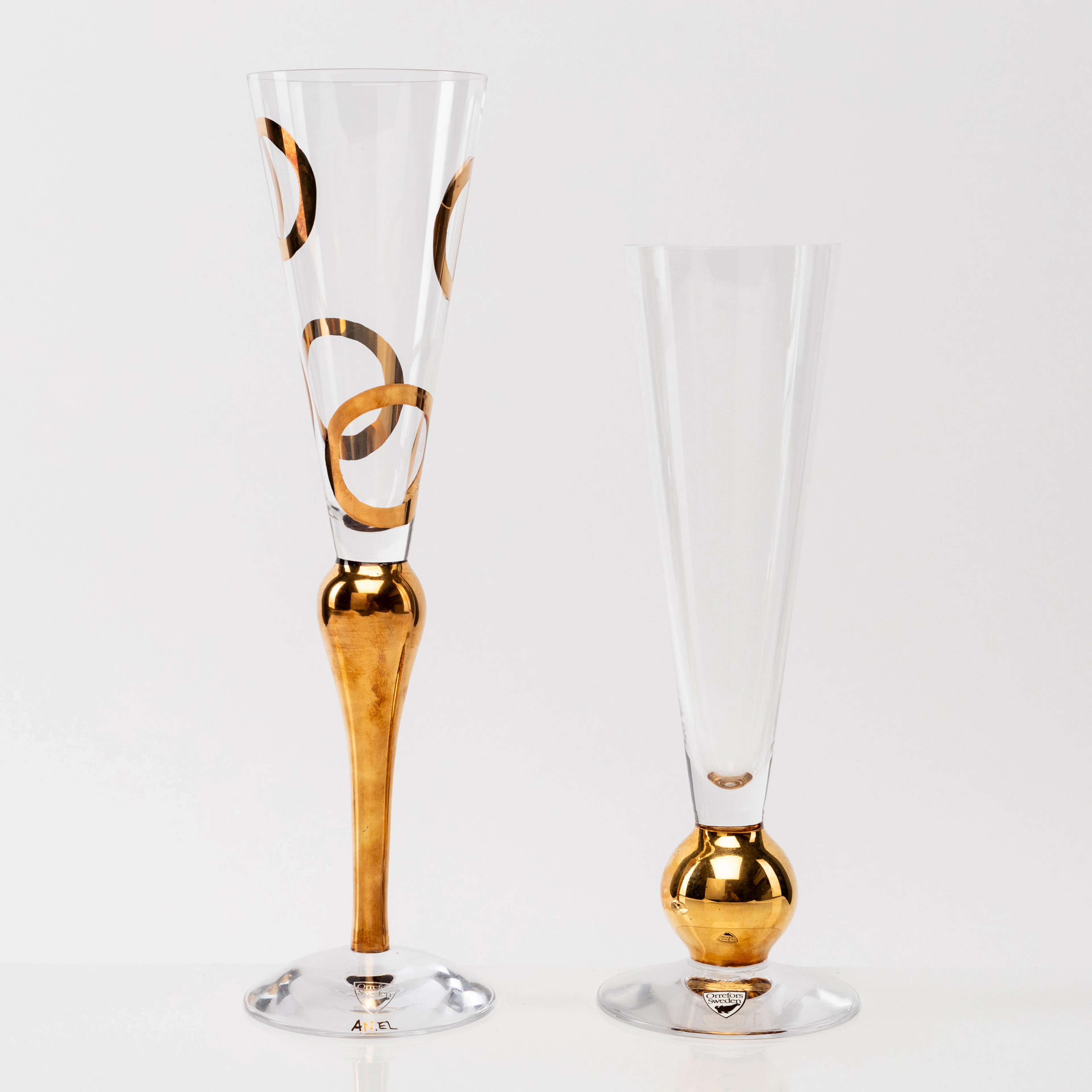 GUNNAR CYRÉN & ANNE NILSSON. Champagneglas, 2 st, "Nobel" samt "Clown"