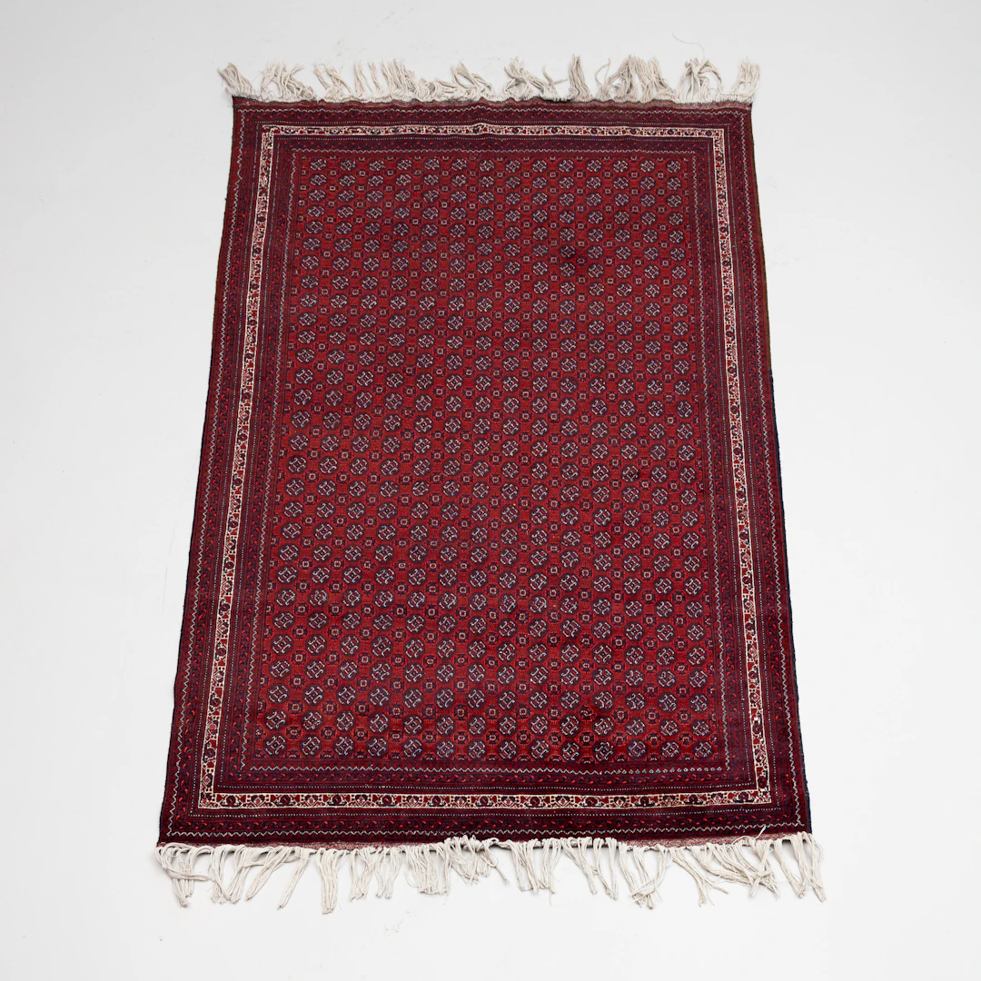 MATTA, Turkmen, ca 250 x 160 cm.