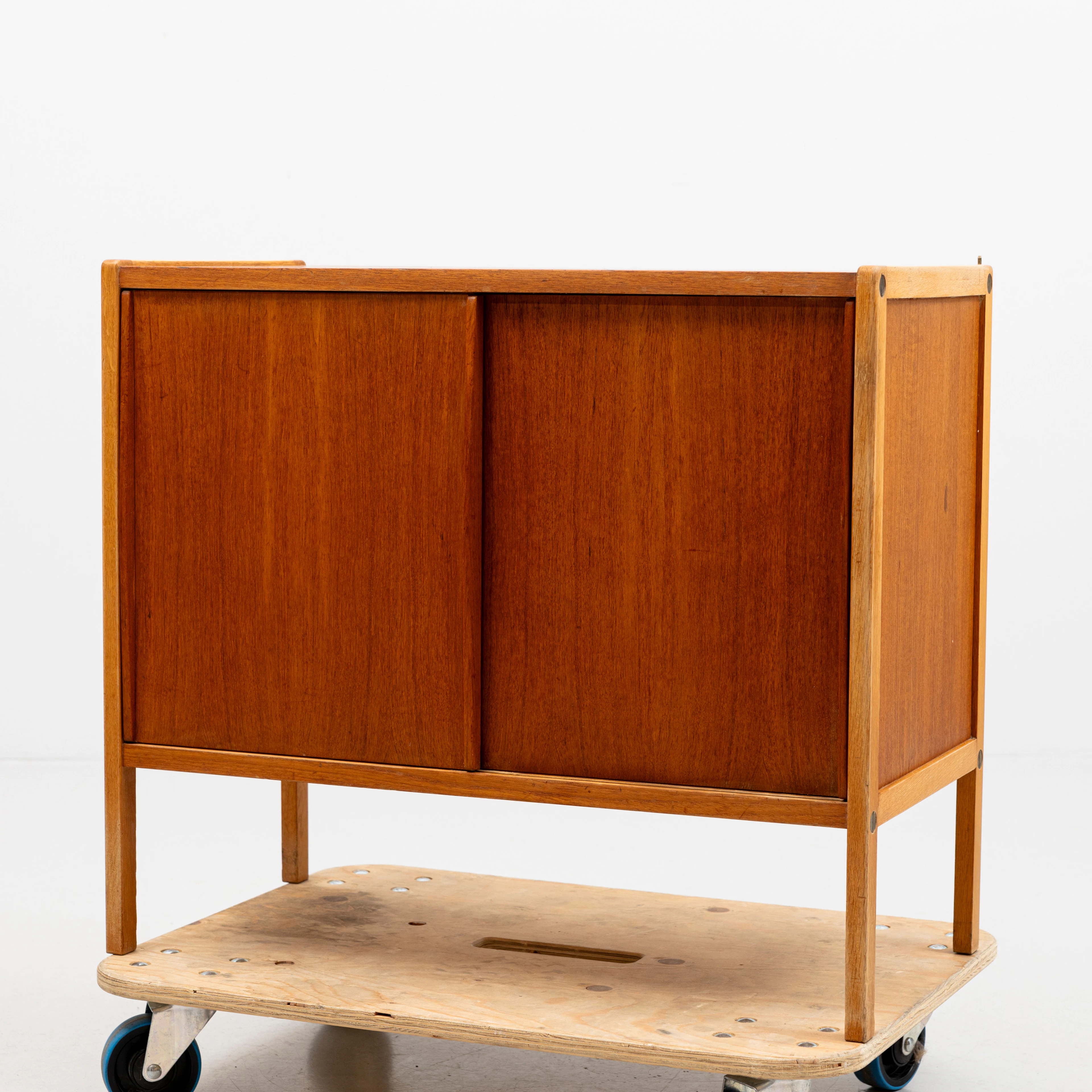 BERTIL FRIDHAGEN, sideboard/underskåp, teak, Bodafors.