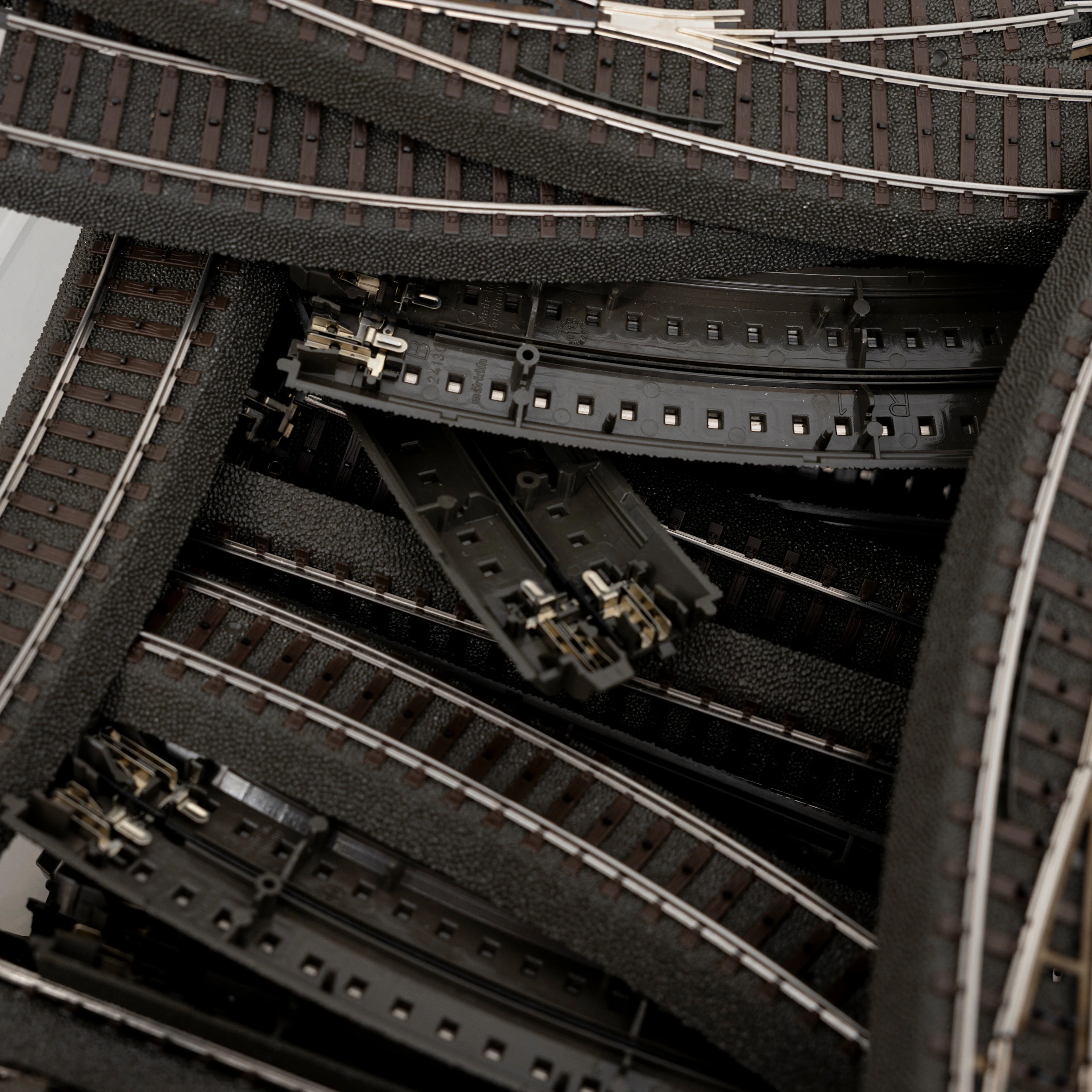 MÄRKLIN C-räls, för H0, ca 65 delar.