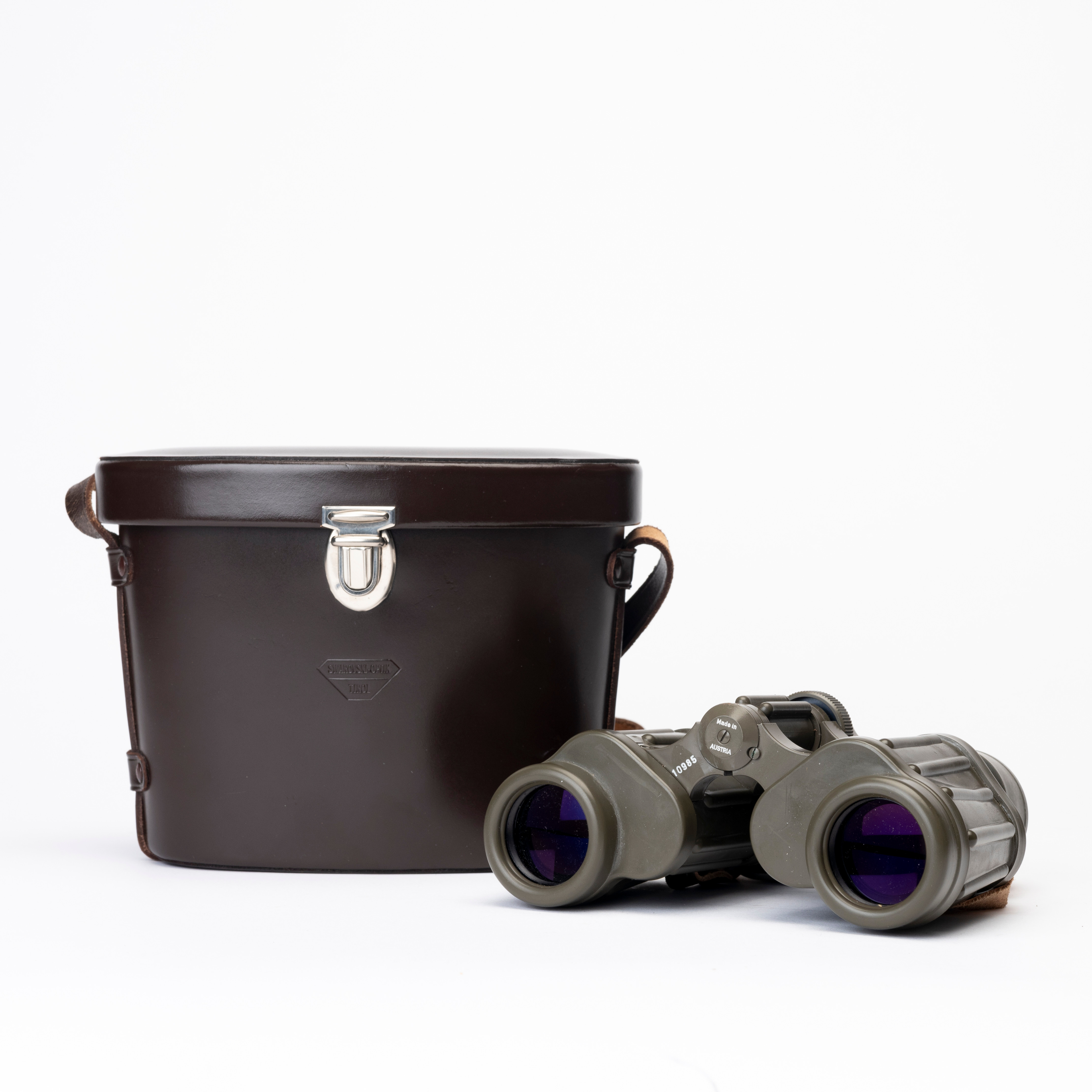MILITÄR KIKARE, Swarovski-Optik, Tirol, 8x30W, med väska, Österrike, 1900-tal.