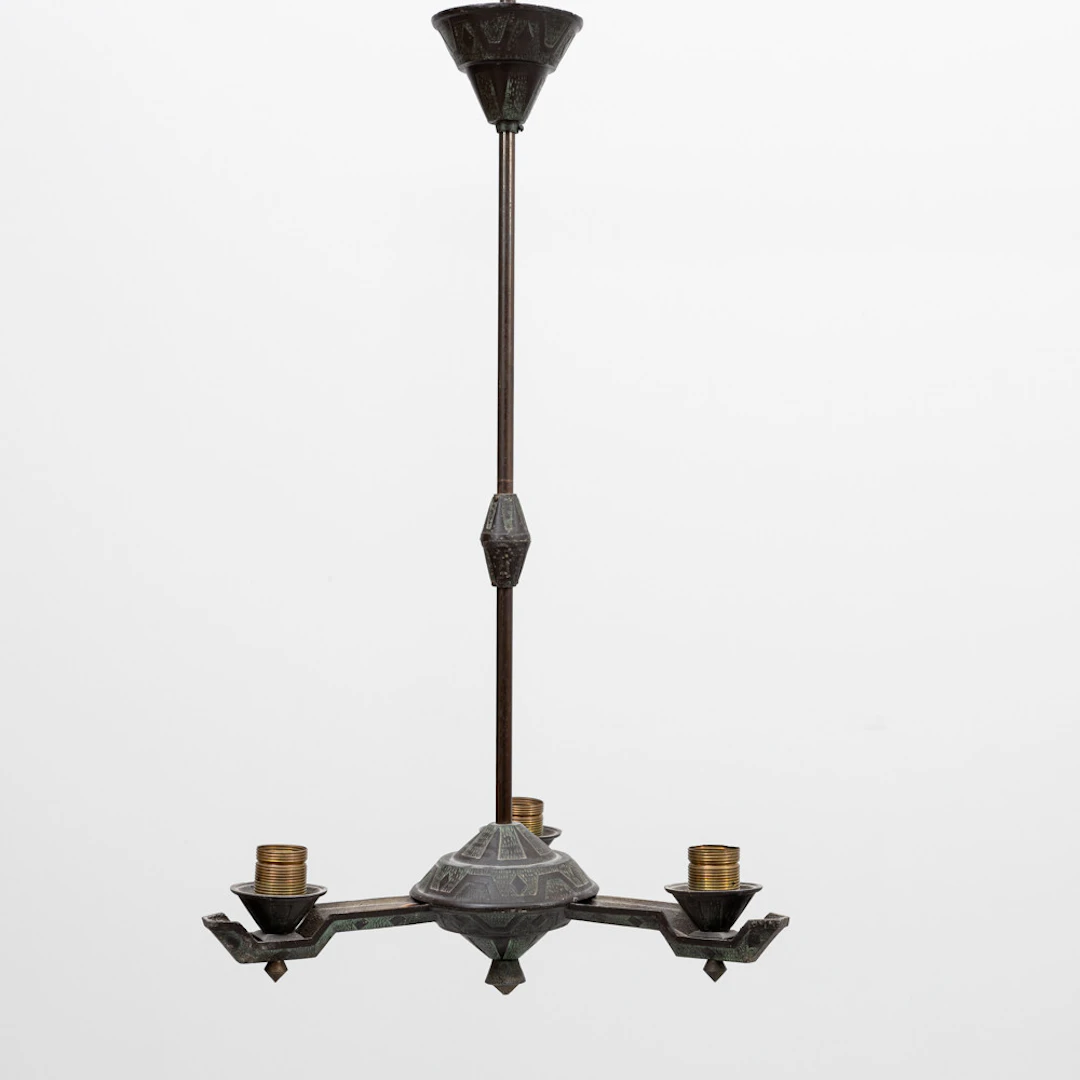 TAKLAMPA, patinerad metall Art Deco, 1930-tal, höjd inkl takkopp ca 75 cm.