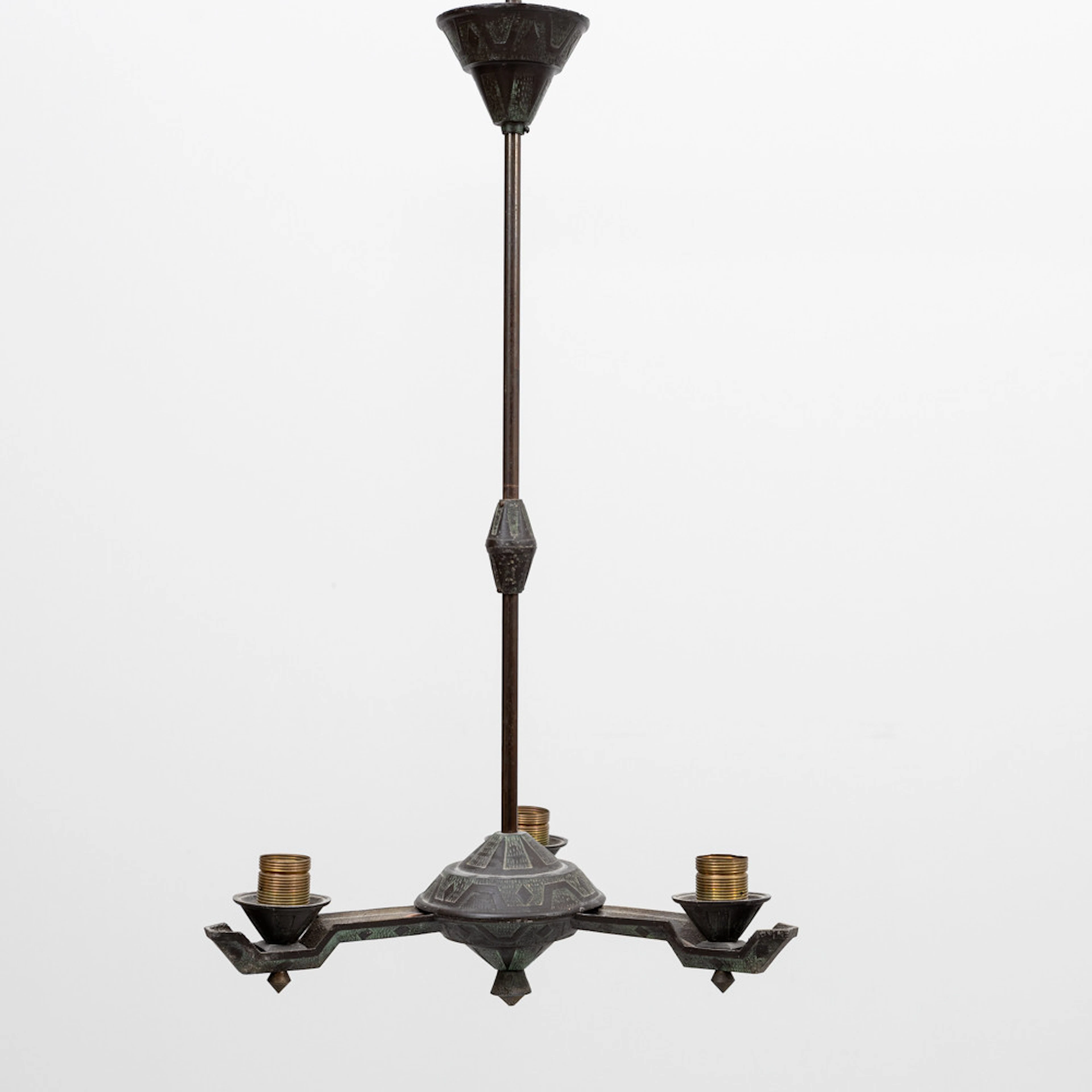 TAKLAMPA, patinerad metall Art Deco, 1930-tal, höjd inkl takkopp ca 75 cm.