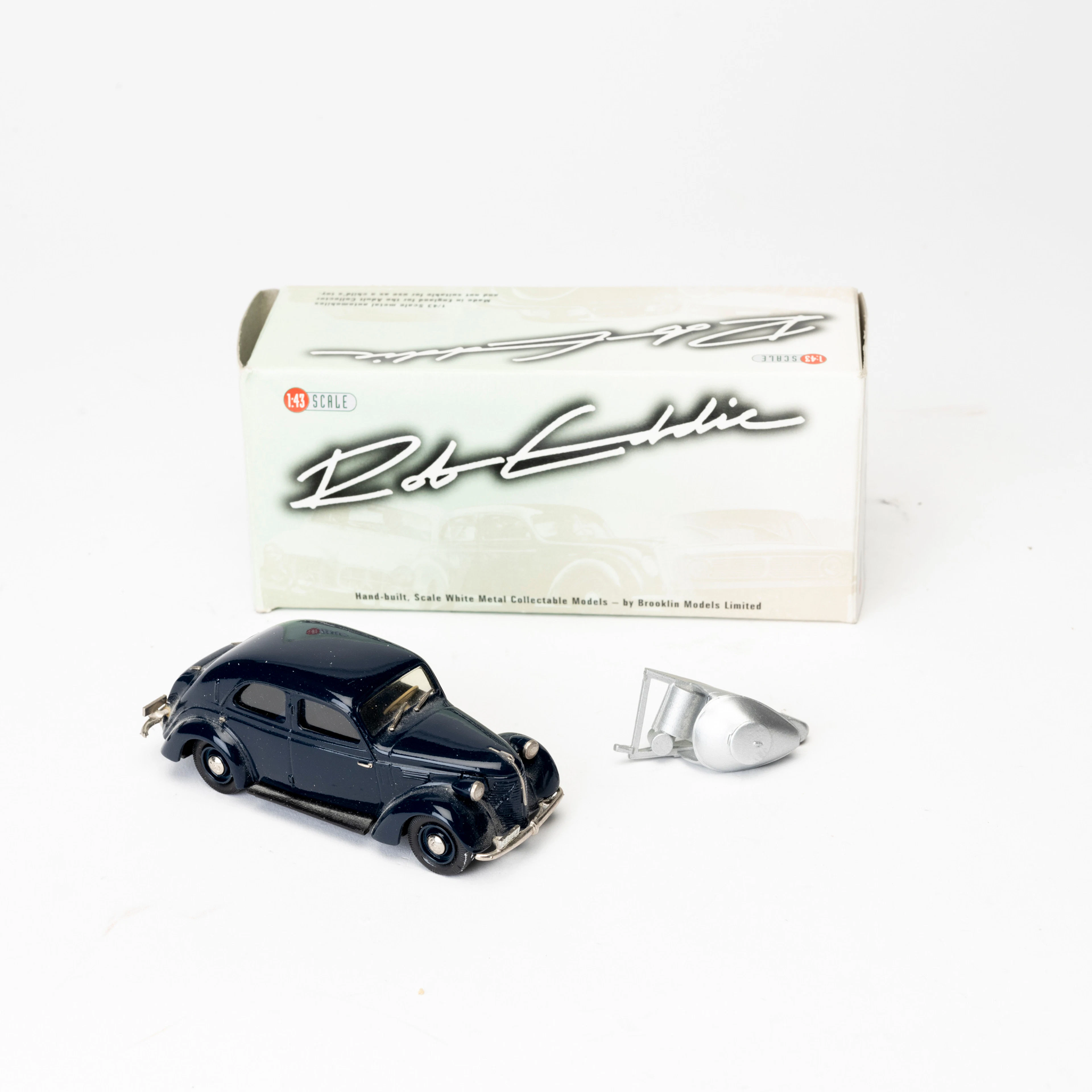 ROBEDDIE, modellbil 1939-45 Volvo PV56 "Selma Lagerlöf", i upplaga