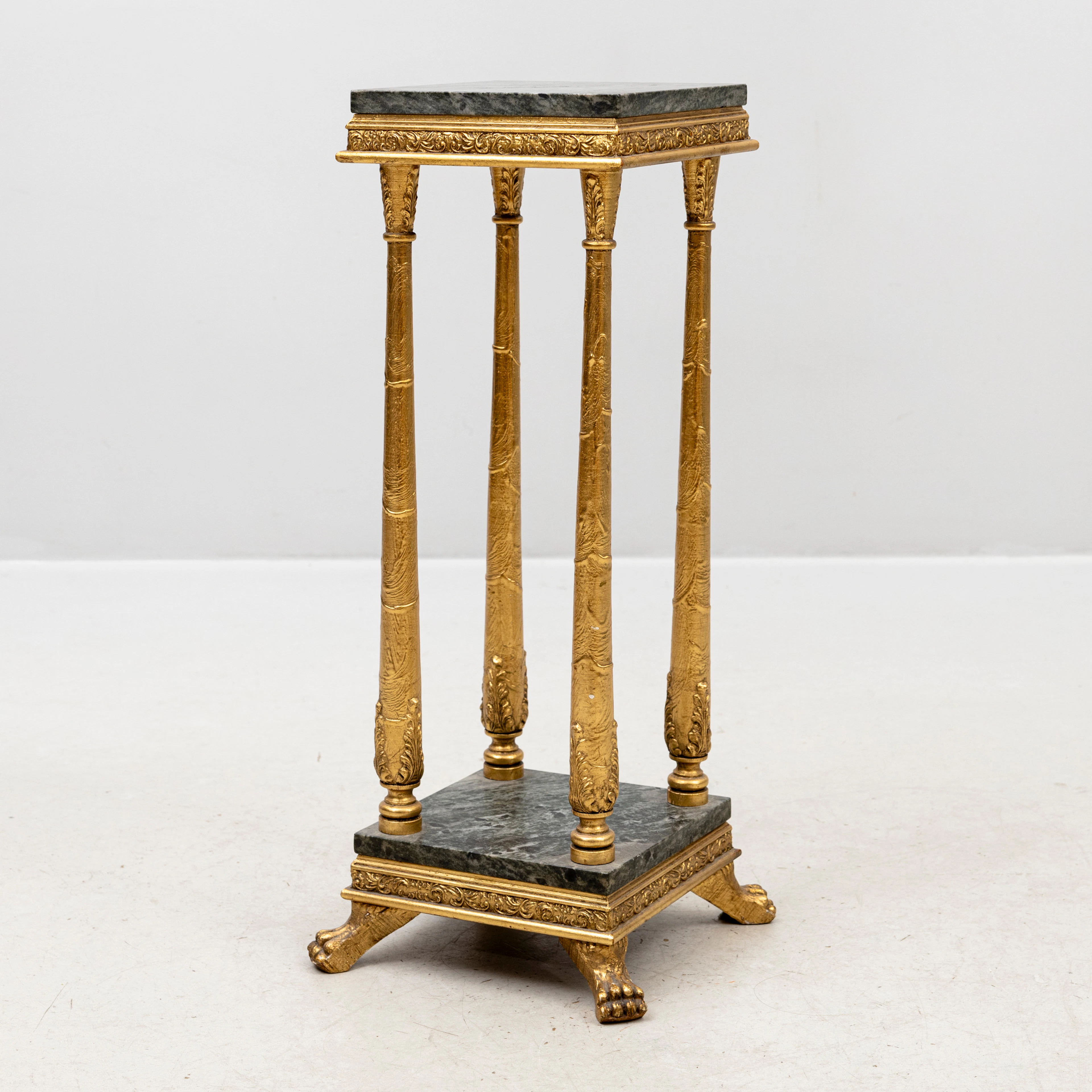 PIEDESTAL, förgylld med stenskivor, empire-stil, 1900-tal.