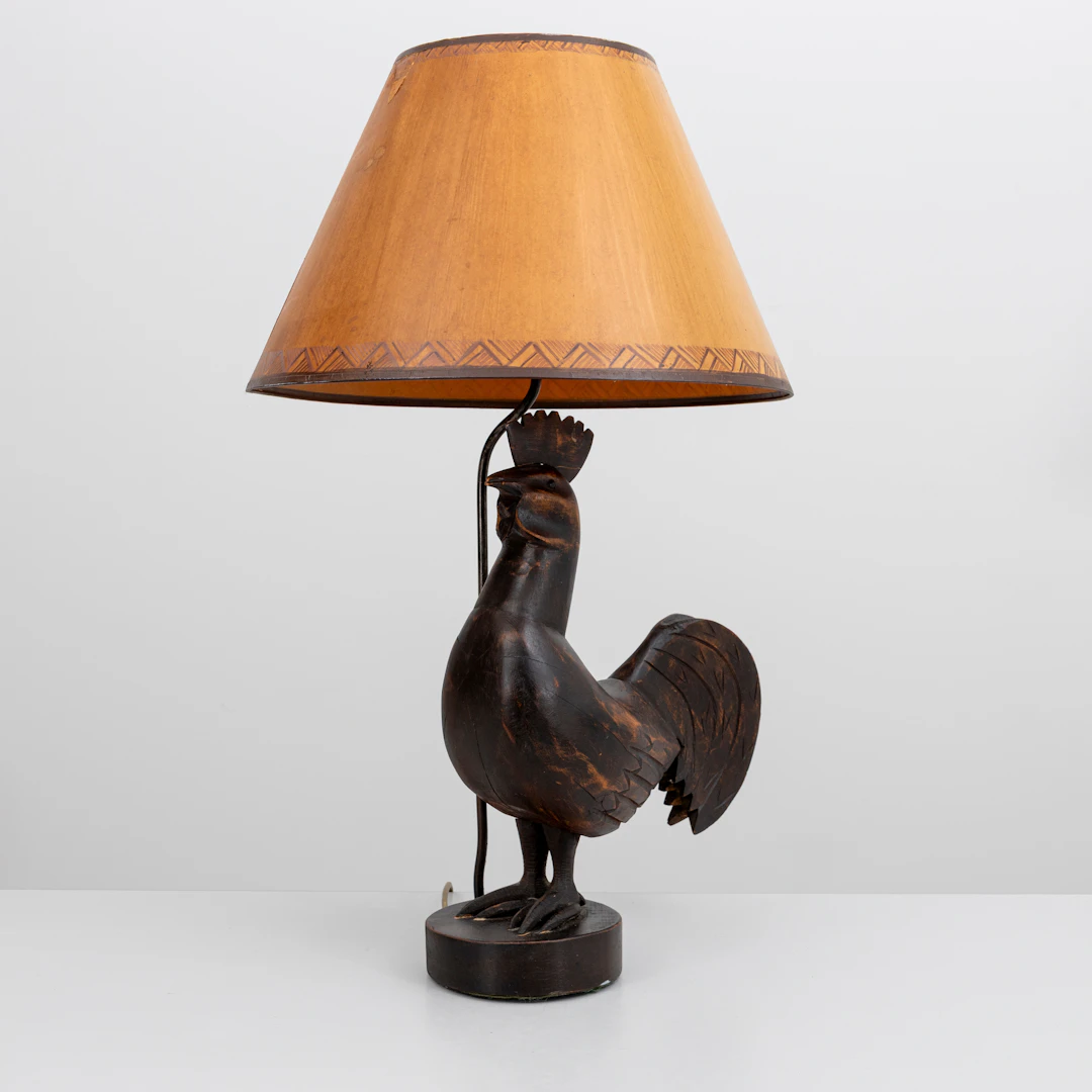 BORDSLAMPA, trä, Montreal, Kanada, 1900-talets andra hälft.
