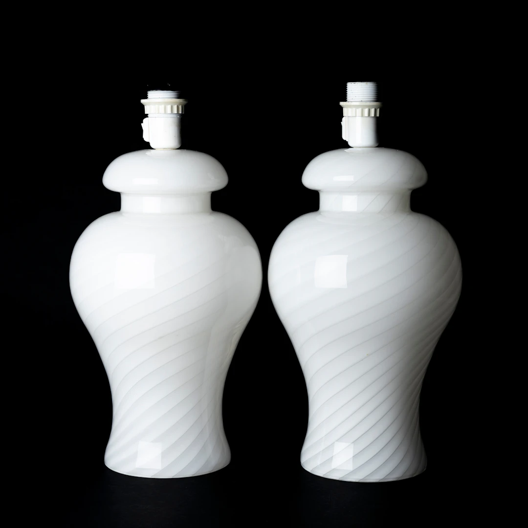 BORDSLAMPOR, ett par, glas, Murano, Italien, 1900-tal.
