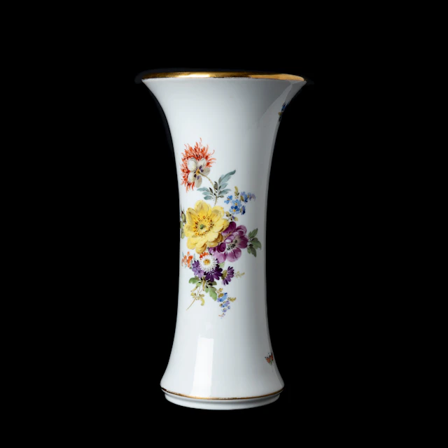 VAS, Meissen, porslin, 1900-tal.