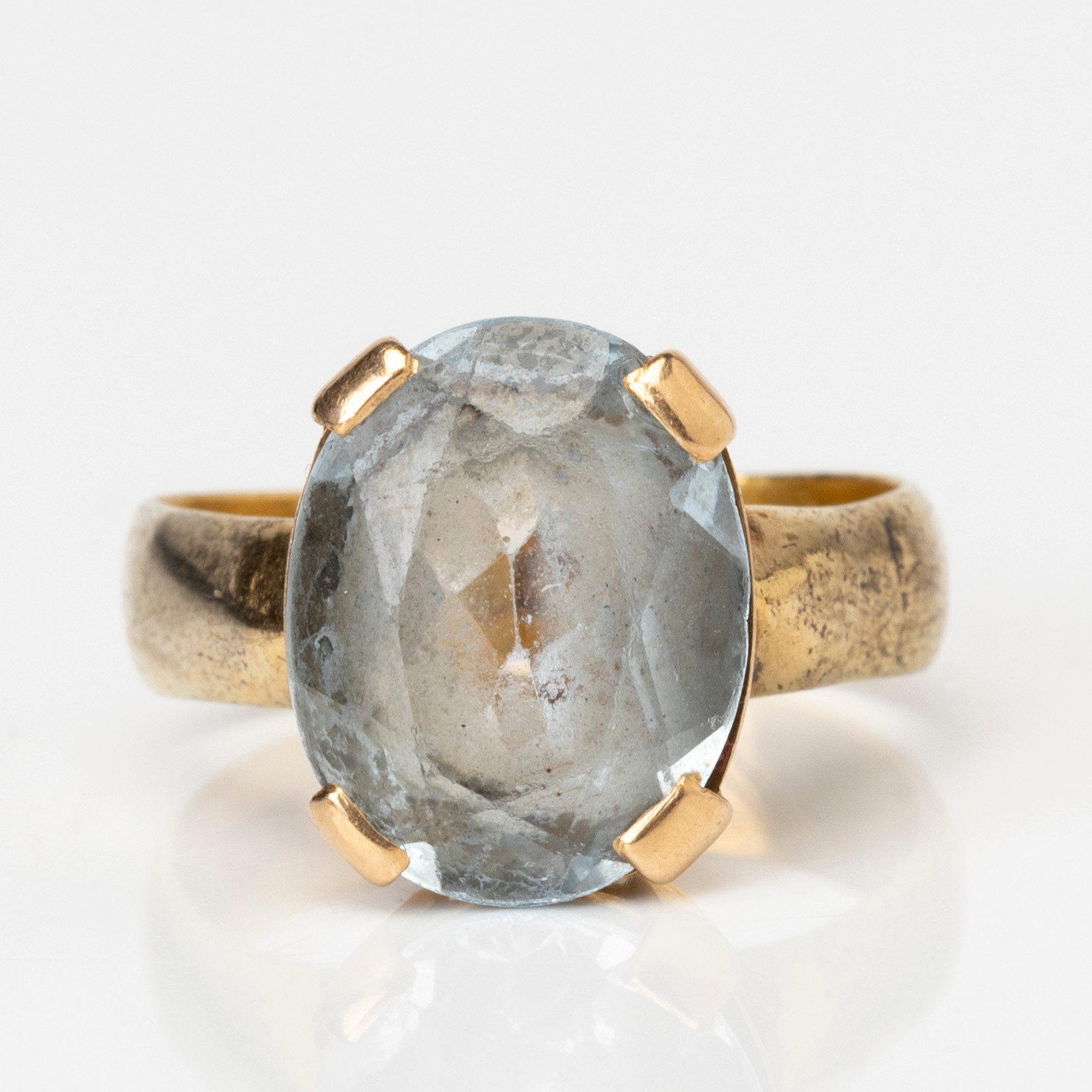 RING, guld, 23K samt blå sten, Petterssons Eftr Juvelerar Ab Joh, 1931.